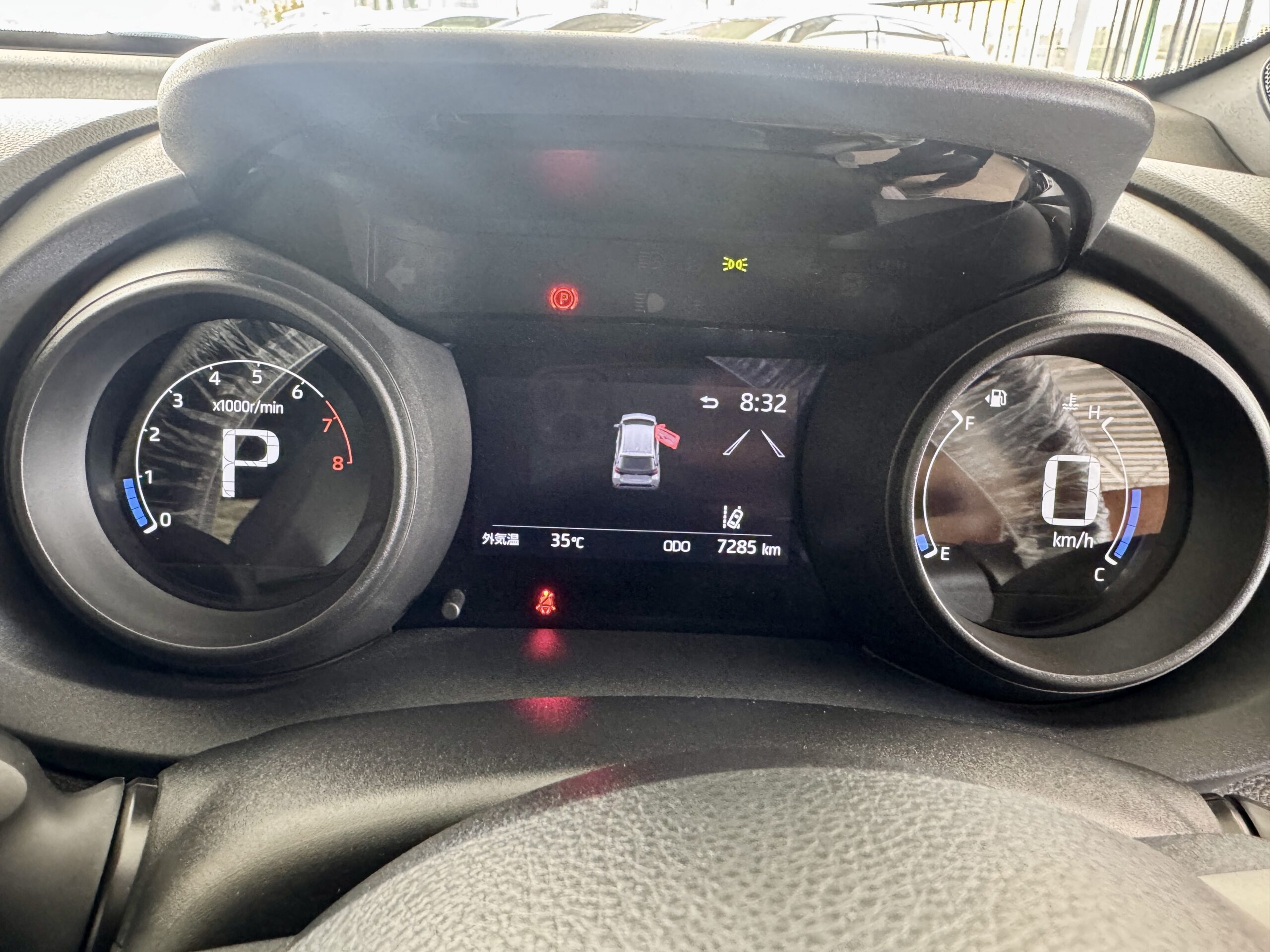 
								Toyota Yaris Z full									