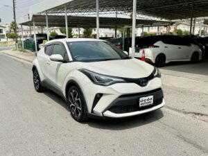 TOYOTA CH-R
