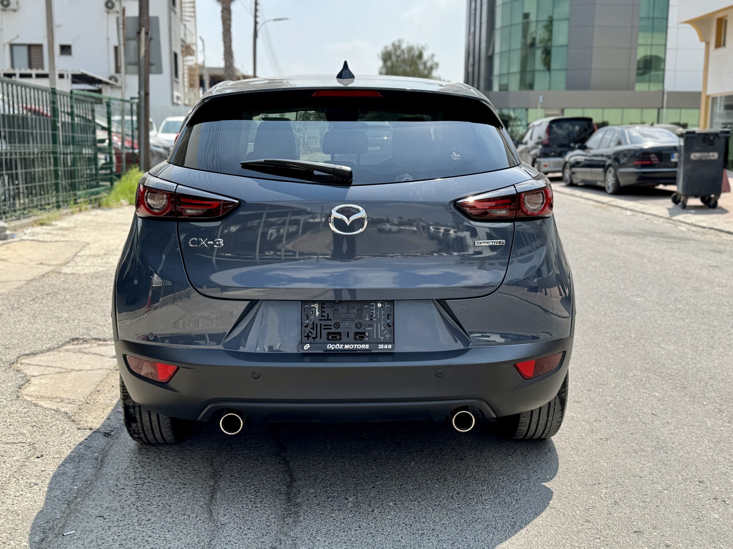 
								MAZDA CX-3 full									