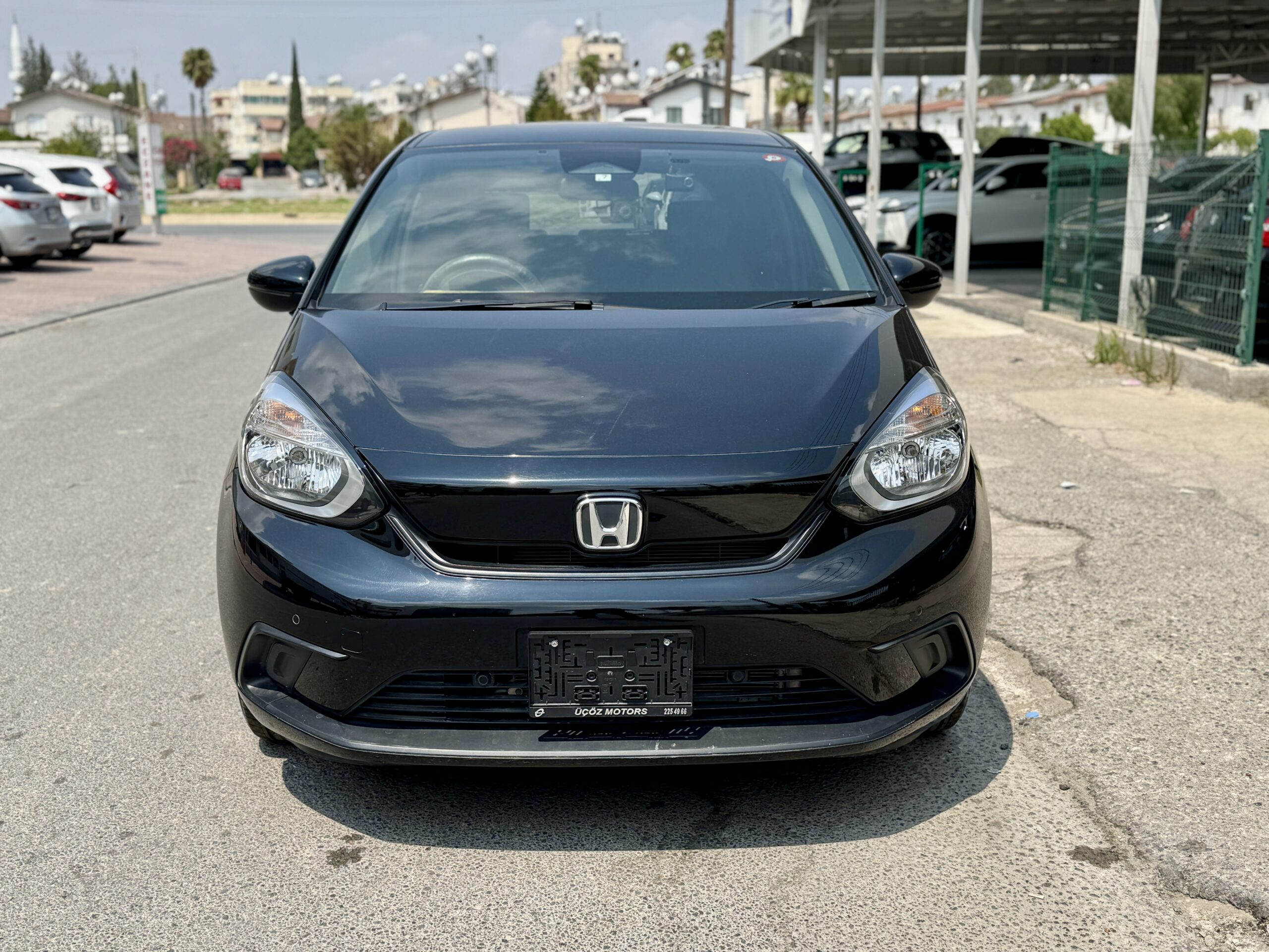 
								HONDA FIT full									