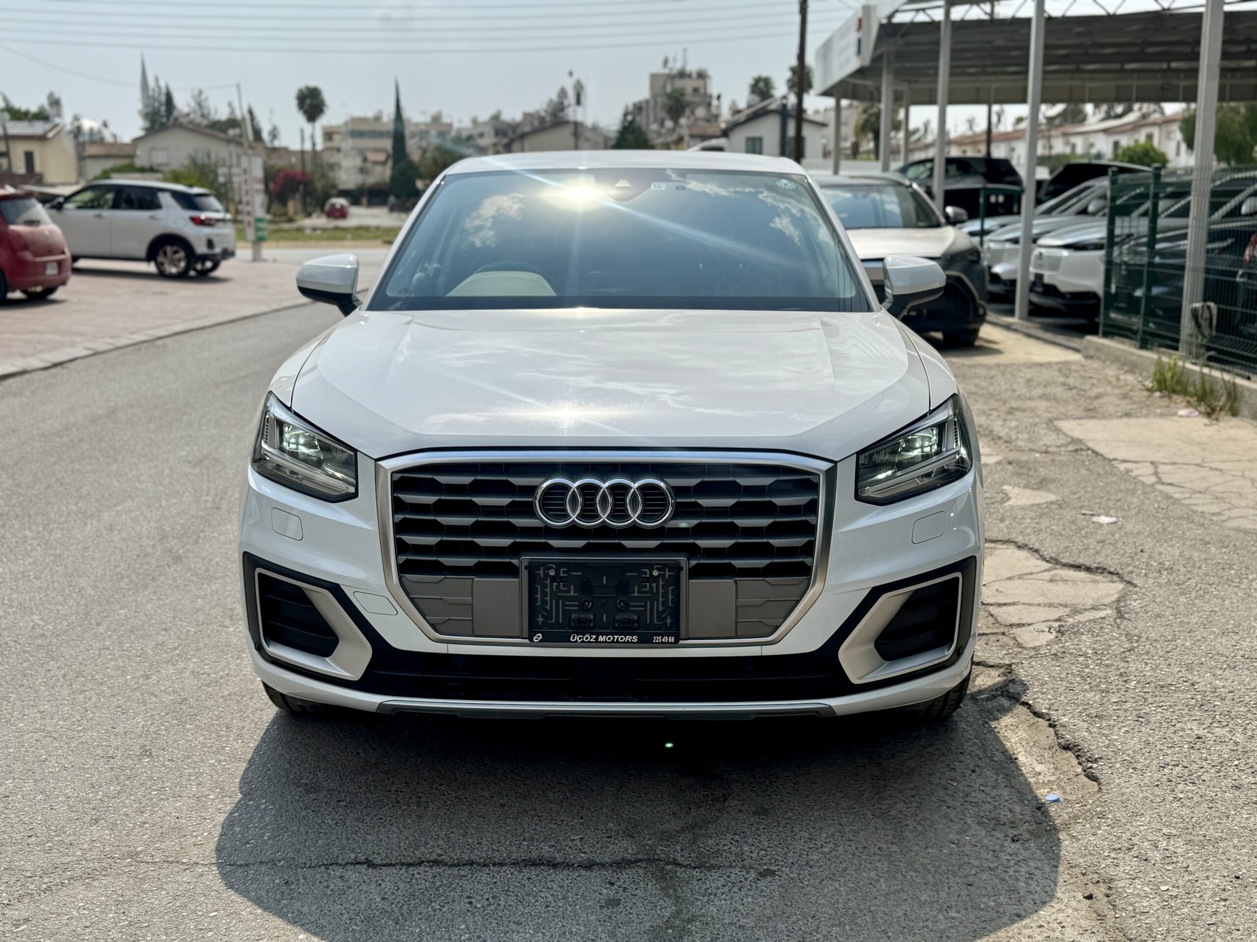 
								AUDI Q2 SPORT full									