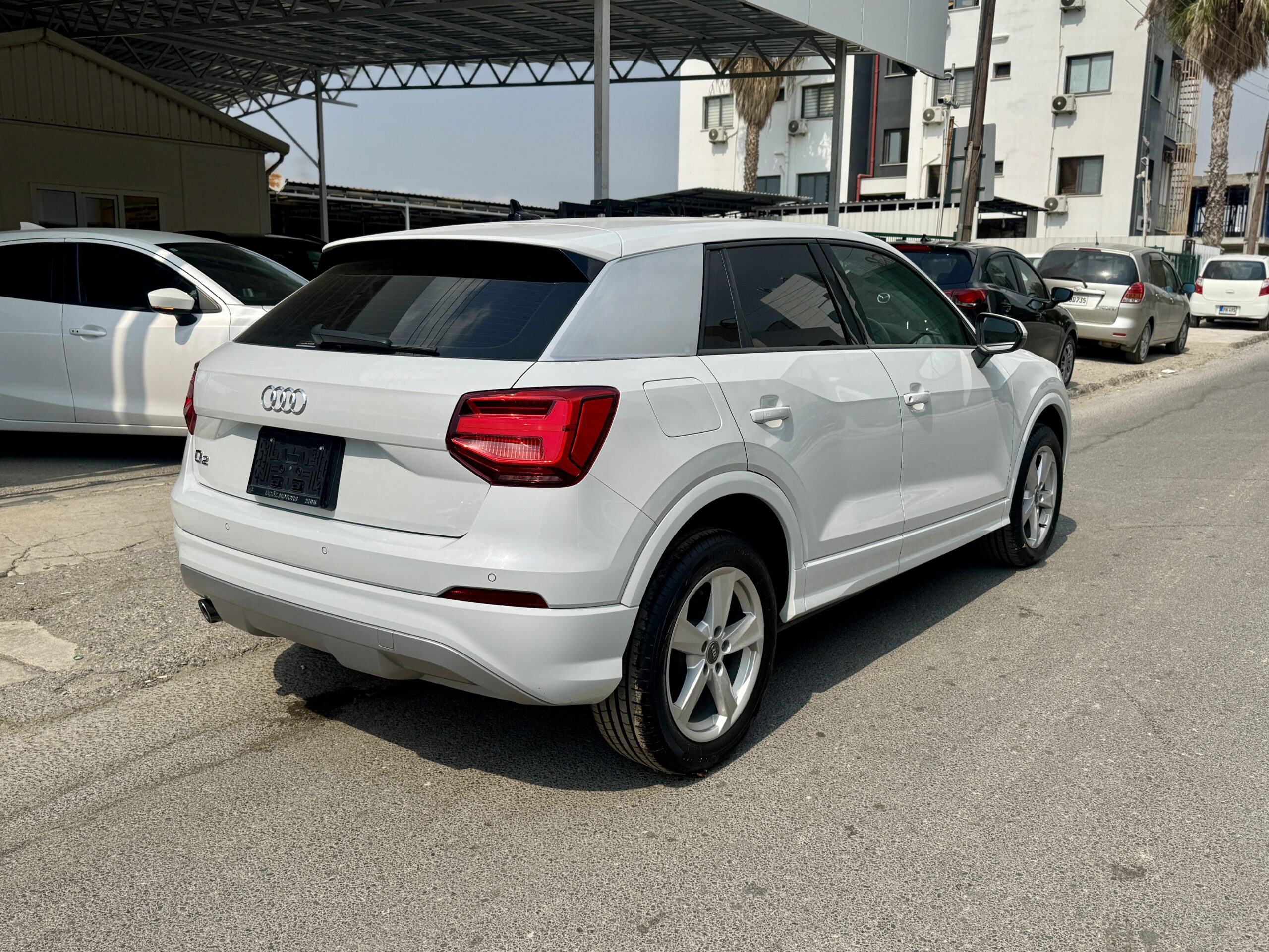 
								AUDI Q2 SPORT full									
