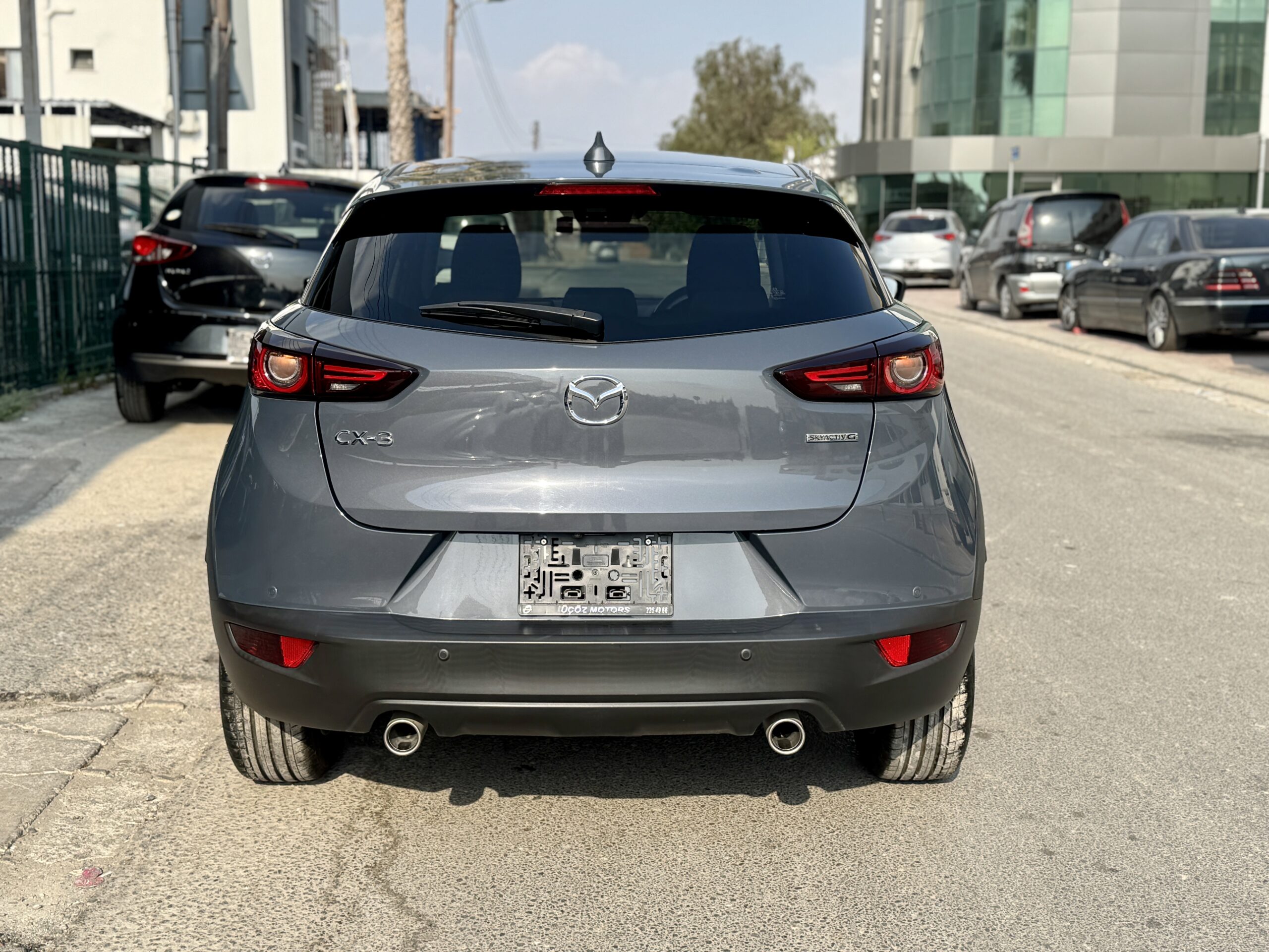 
								MAZDA CX-3 full									