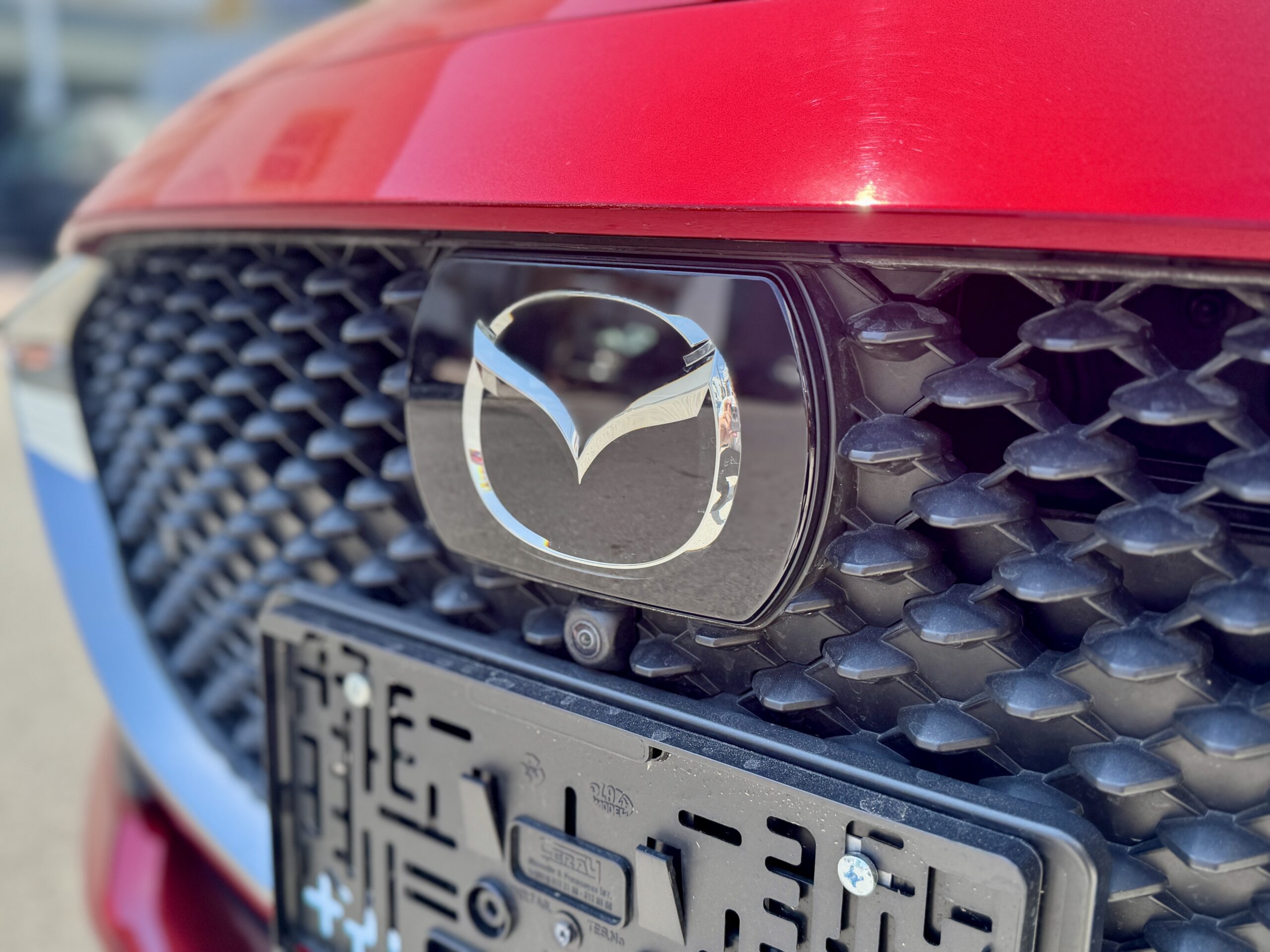 
								Mazda 2 Proactive full									