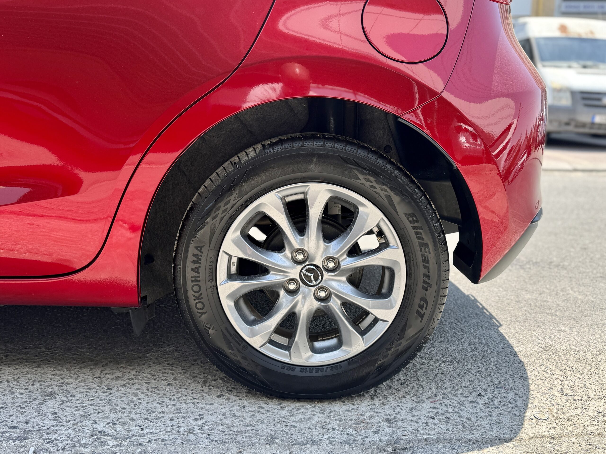 
								Mazda 2 Proactive full									