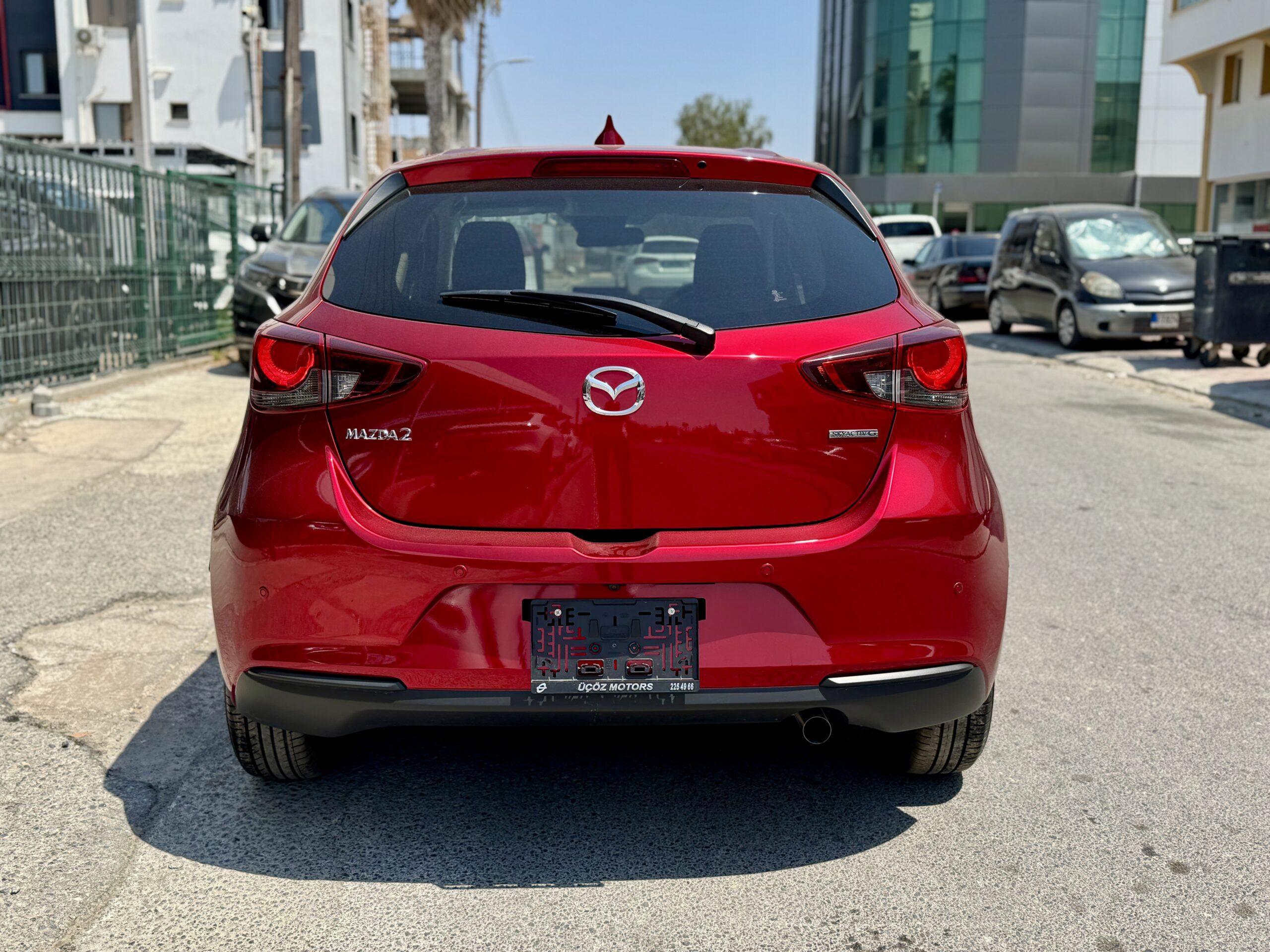 
								Mazda 2 Proactive full									