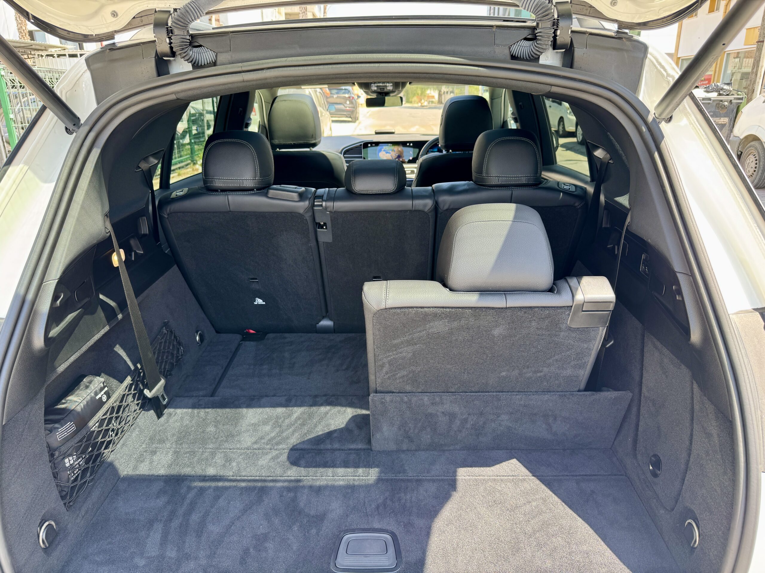 
								MERCEDES GLE400d AMG PREMIUM full									