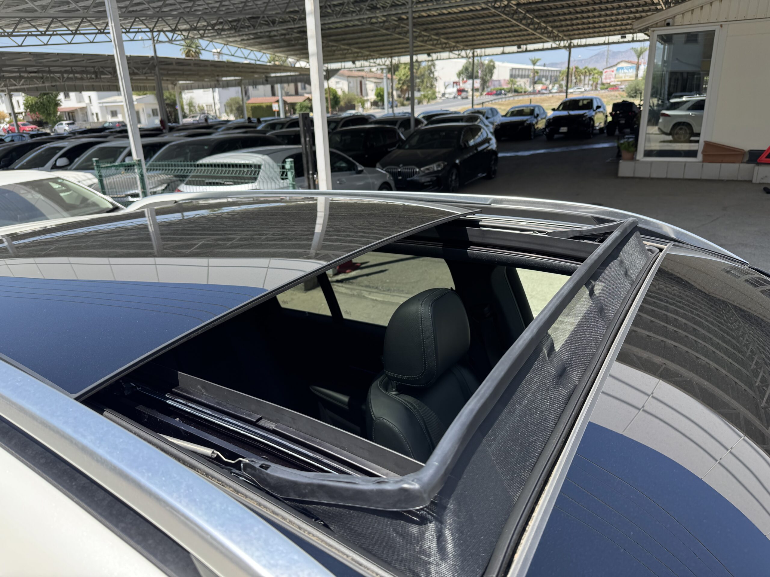 
								MERCEDES GLE400d AMG PREMIUM full									