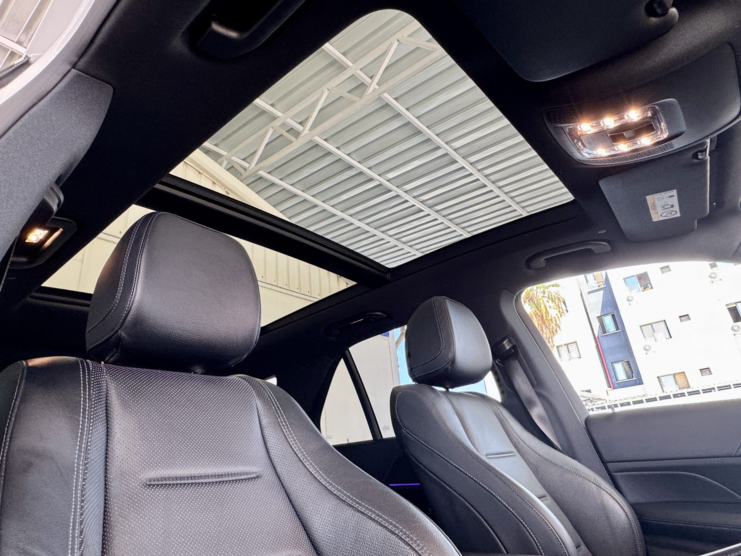 
								MERCEDES GLE400d AMG PREMIUM full									