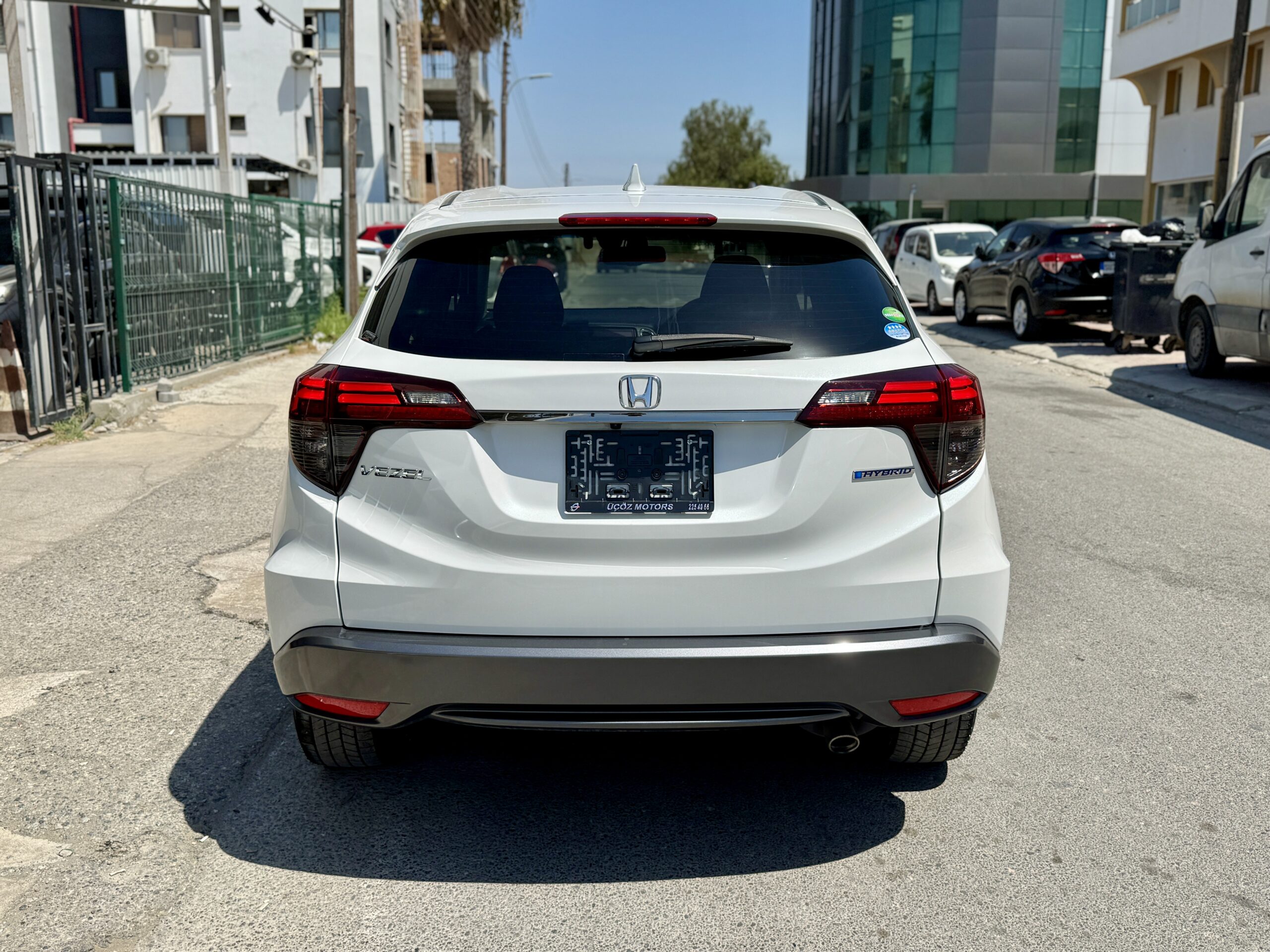 
								Honda Vezel Hybird full									