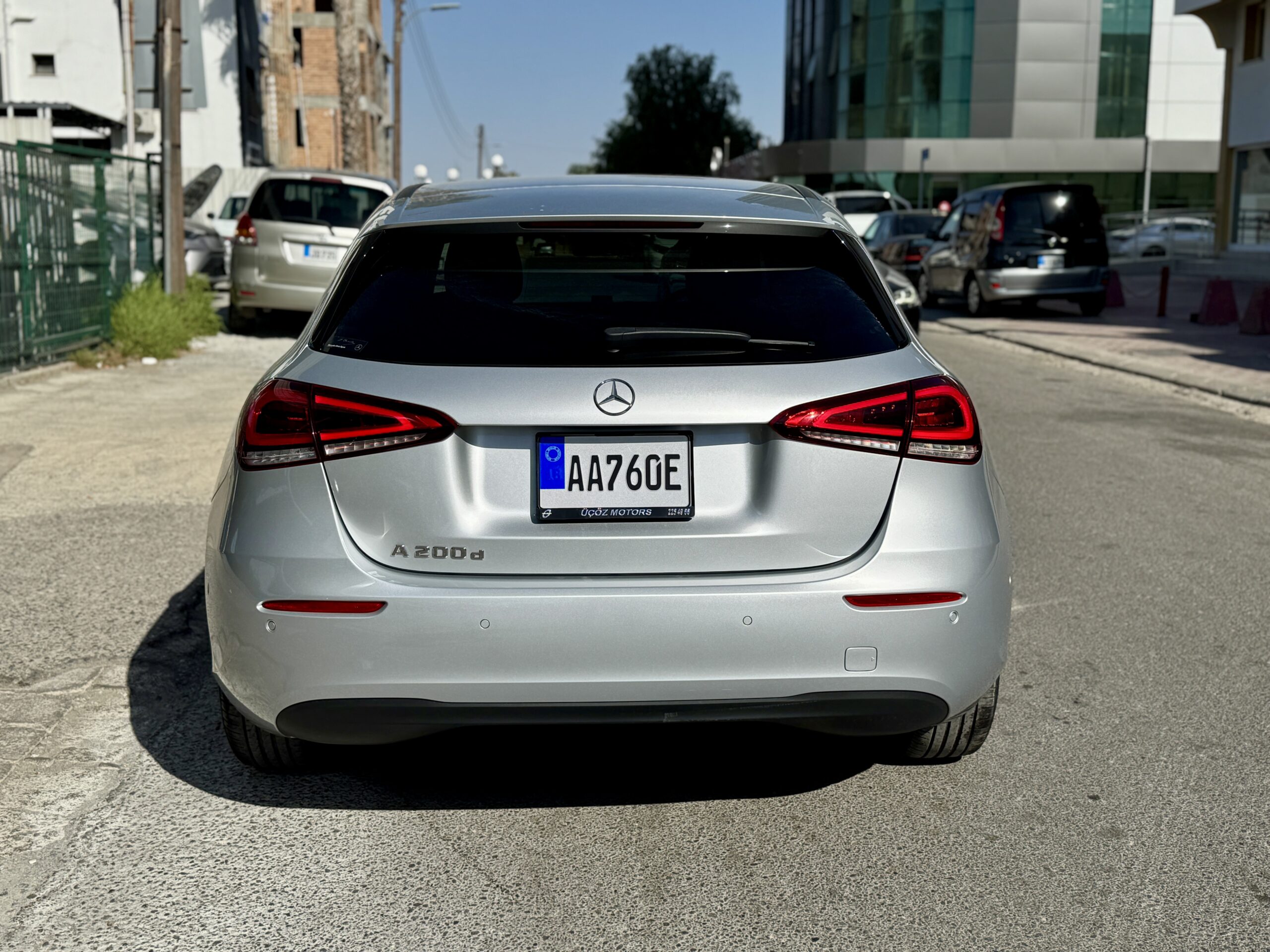 
								Mercedes A-Class full									