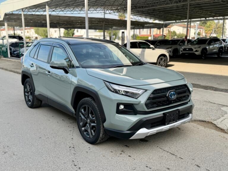 TOYOTA RAV 4 HIBRIT