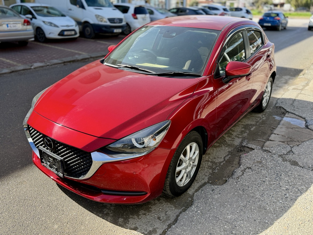 
								MAZDA 2 full									