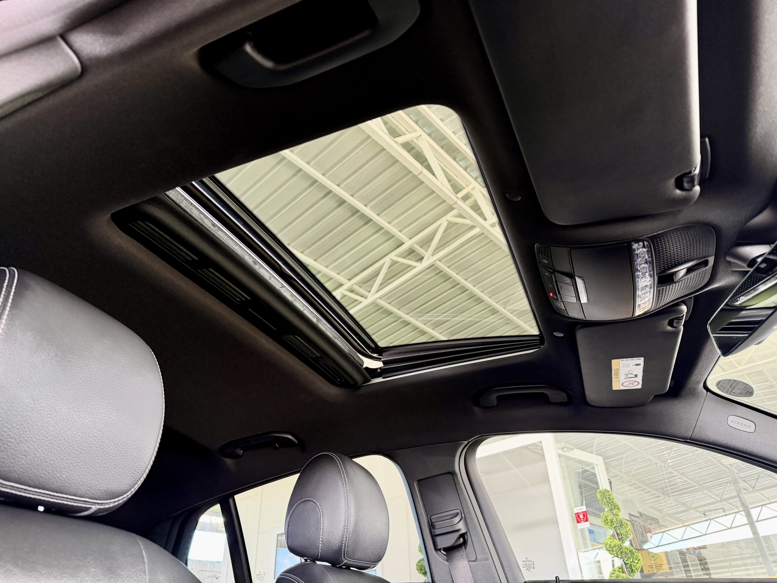 
								Mercedes GLC- COUPE full									