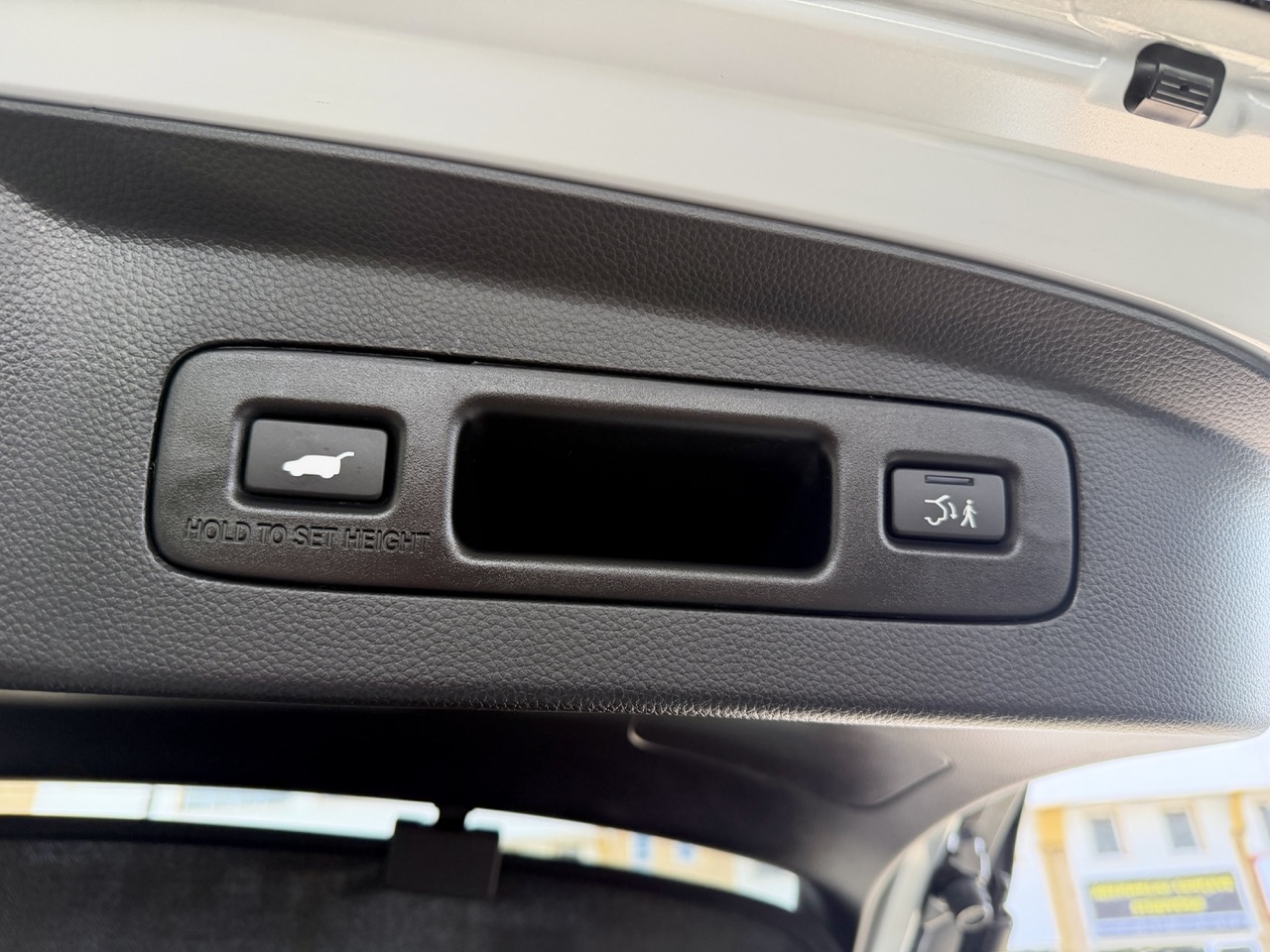 
								HONDA VEZEL E-HEV MUGEN full									