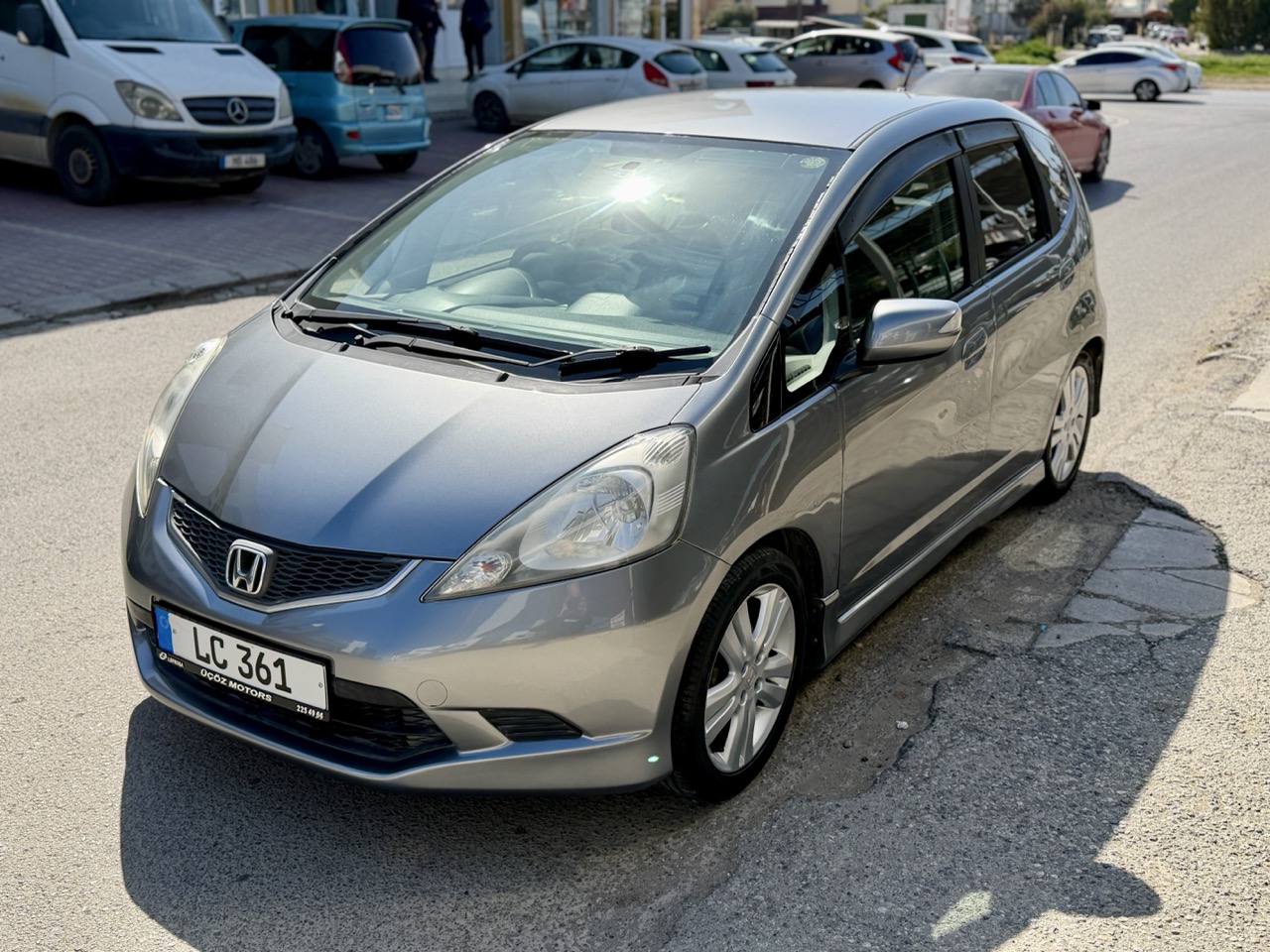 
								HONDA FIT RS full									