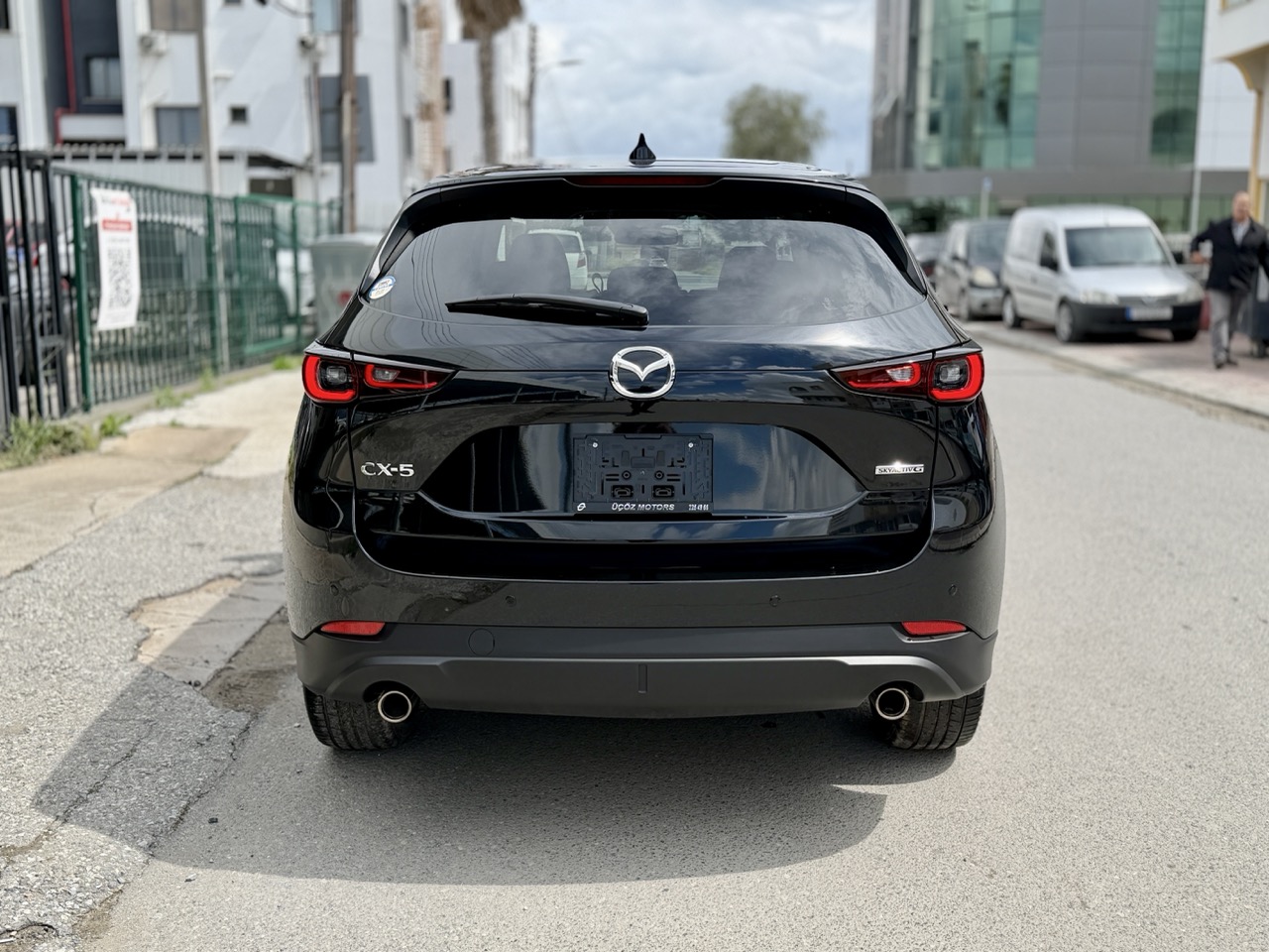 
								MAZDA CX-5 full									