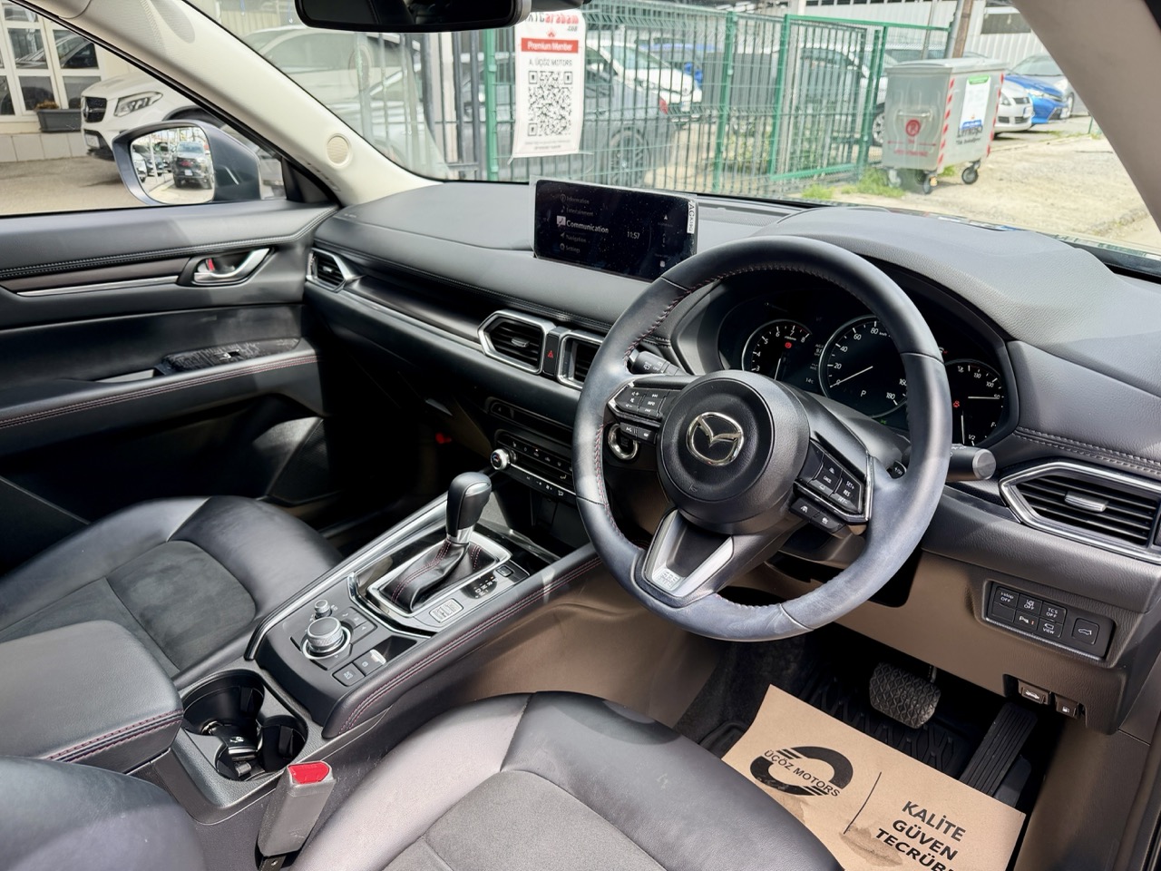 
								MAZDA CX-5 full									