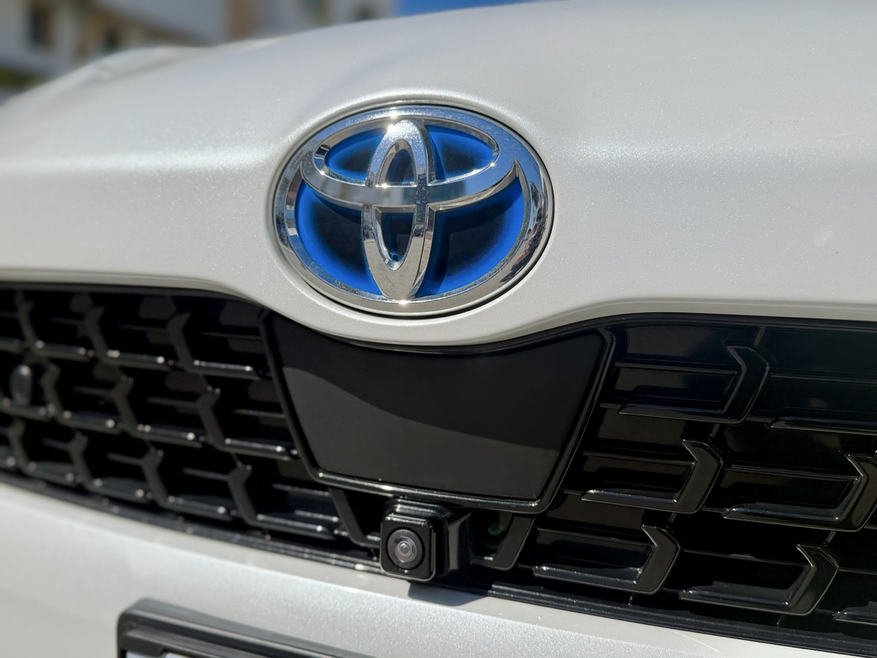 
								Toyota Yaris Cross full									