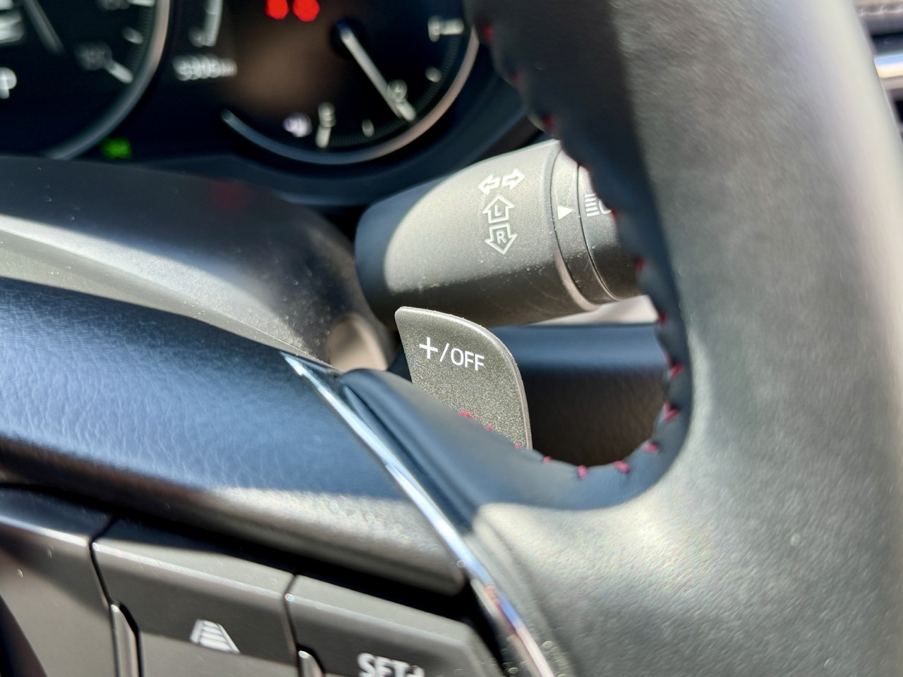 
								MAZDA CX-5 full									
