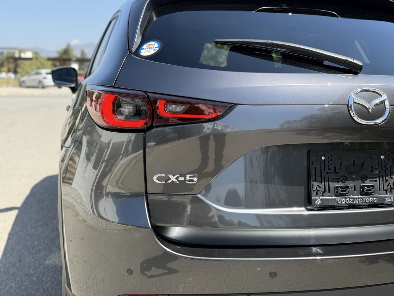 
								MAZDA CX-5 full									