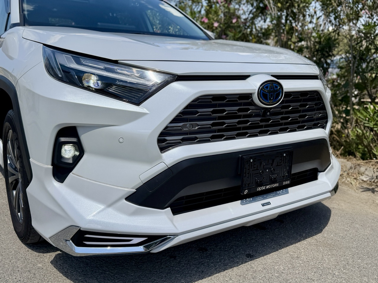 
								TOYOTA RAV4 MODELLISTA full									
