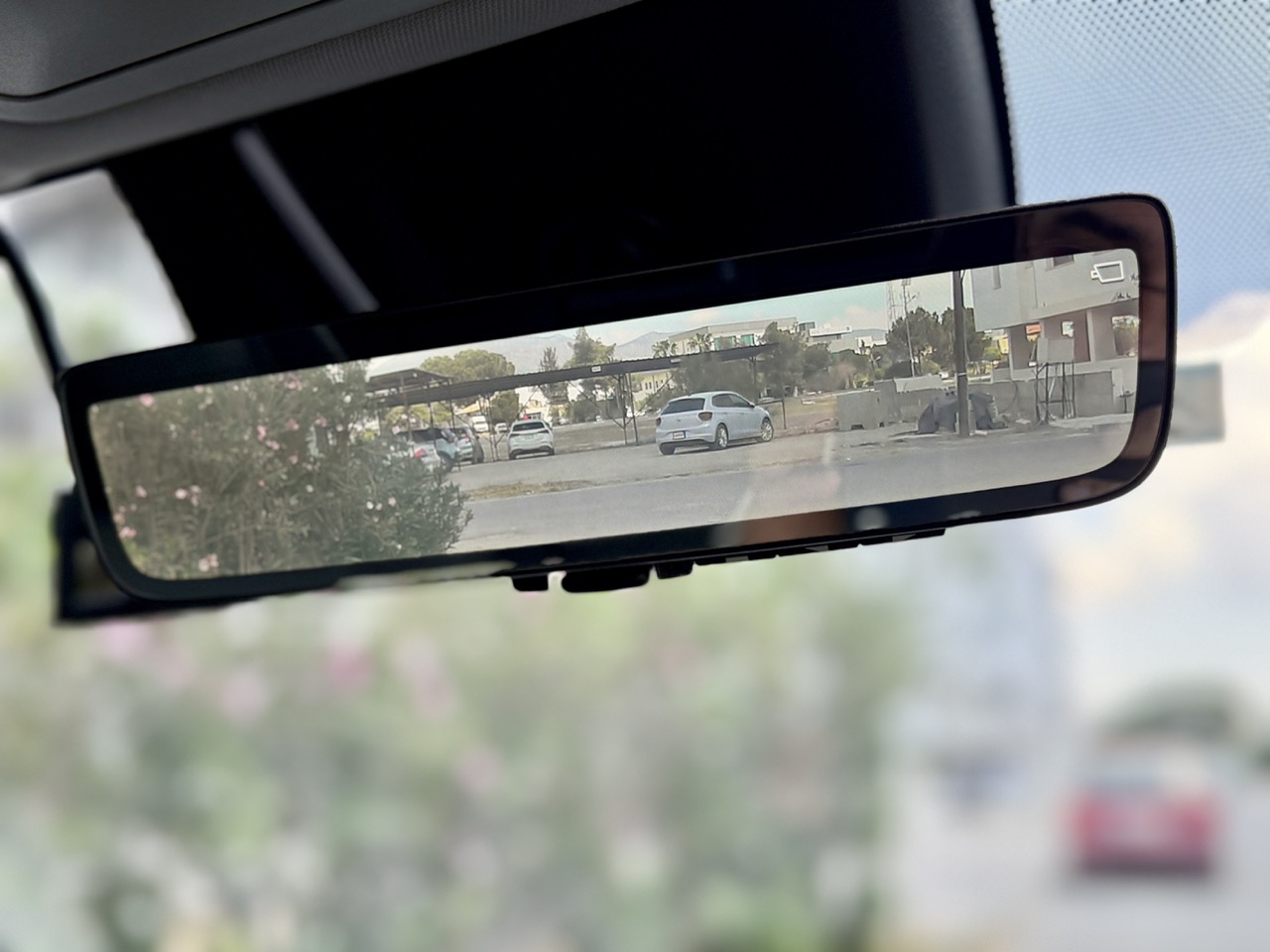 
								TOYOTA RAV4 MODELLISTA full									
