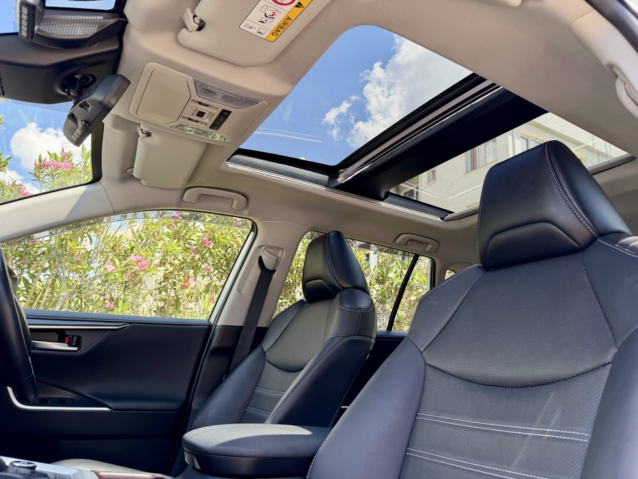 
								TOYOTA RAV4 MODELLISTA full									