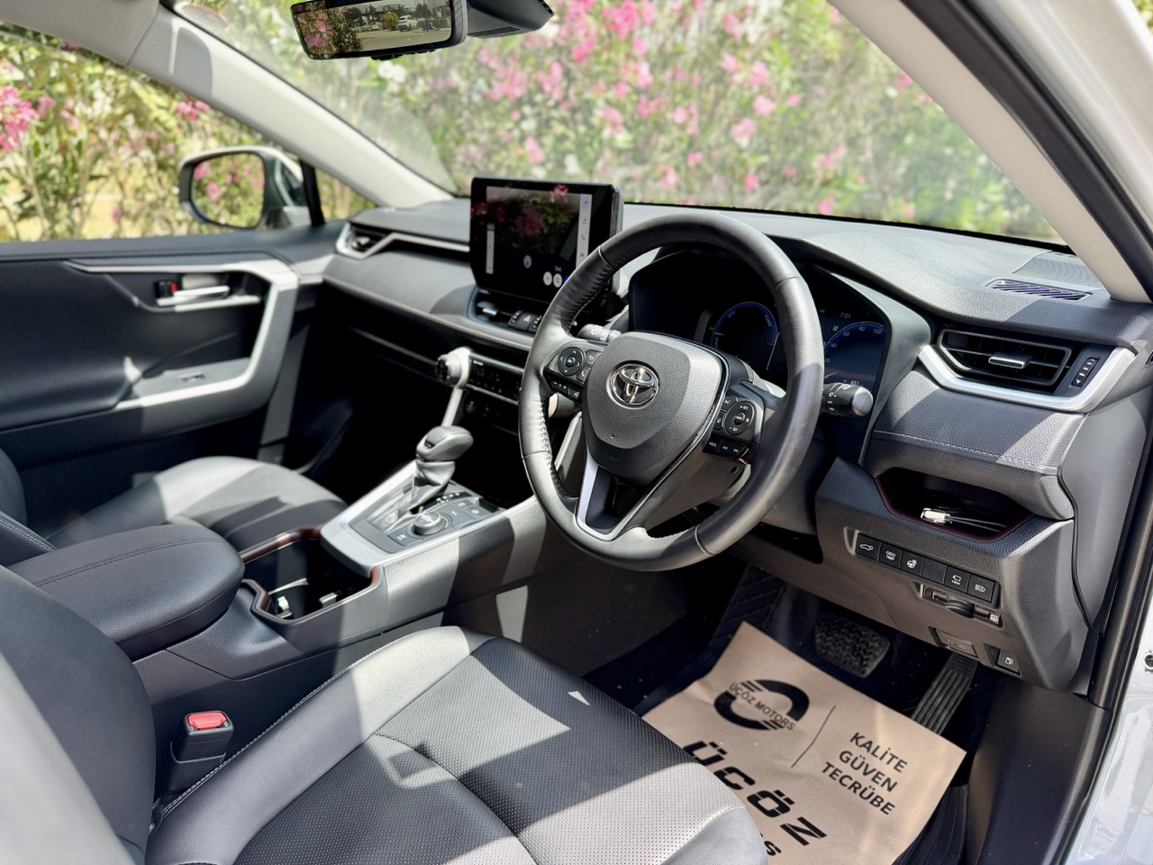 
								TOYOTA RAV 4 TRD full									