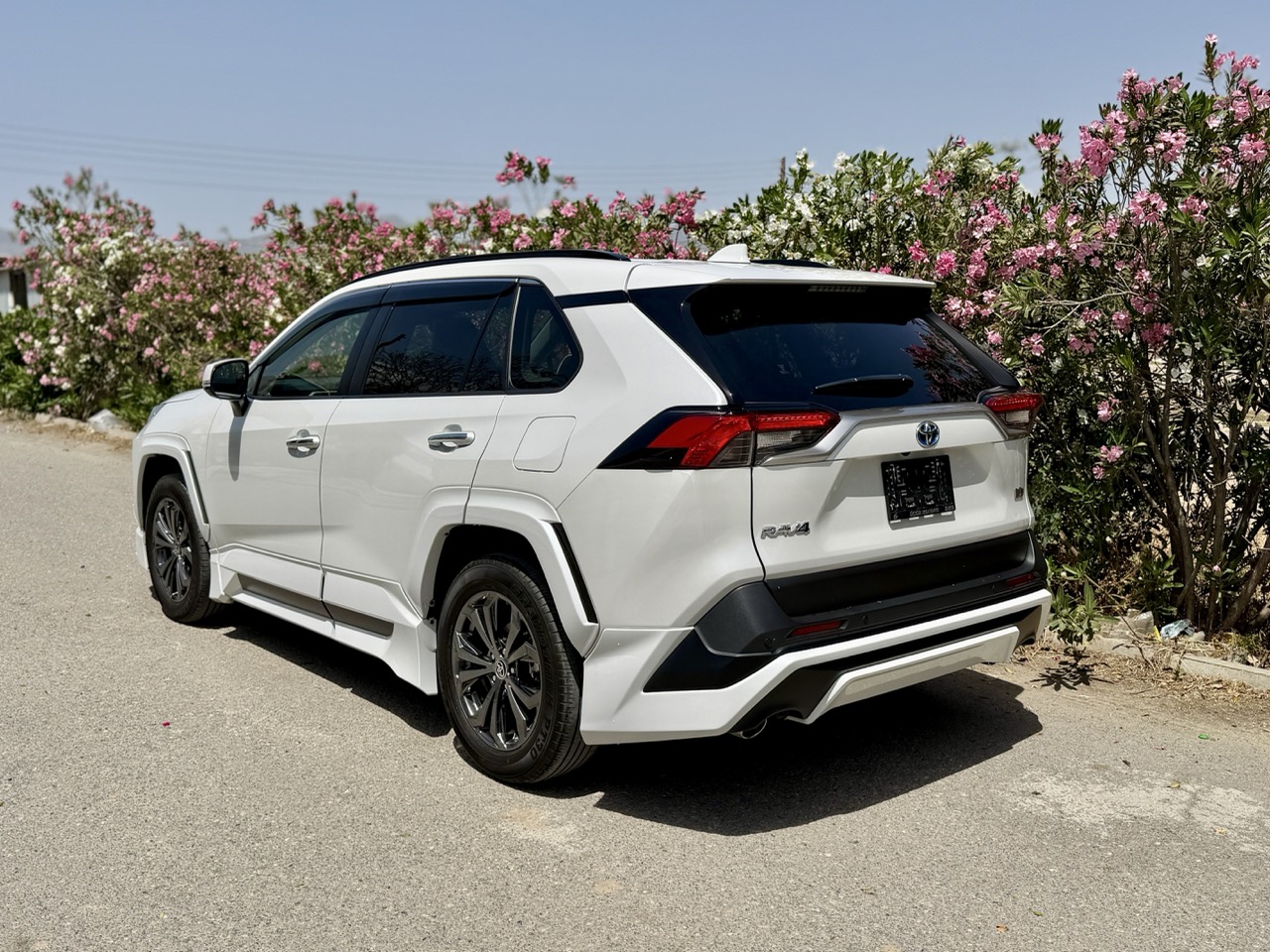 
								TOYOTA RAV 4 TRD full									