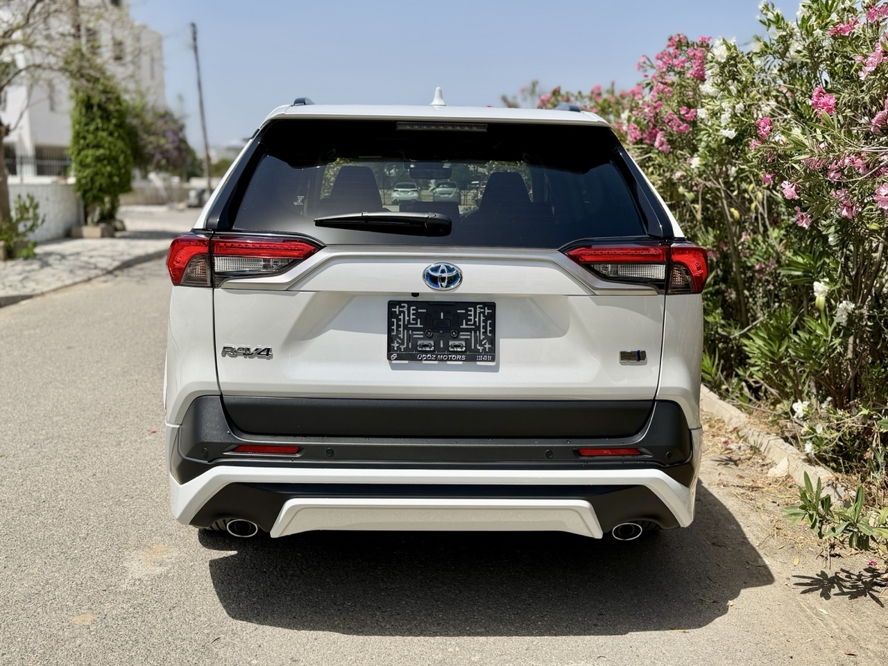 
								TOYOTA RAV 4 TRD full									