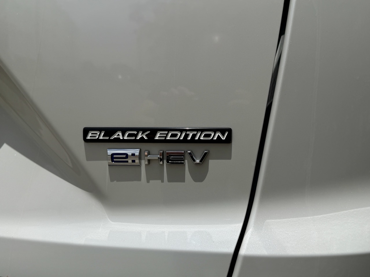 
								HONDA CR-V E-HEV HYBIRD full									