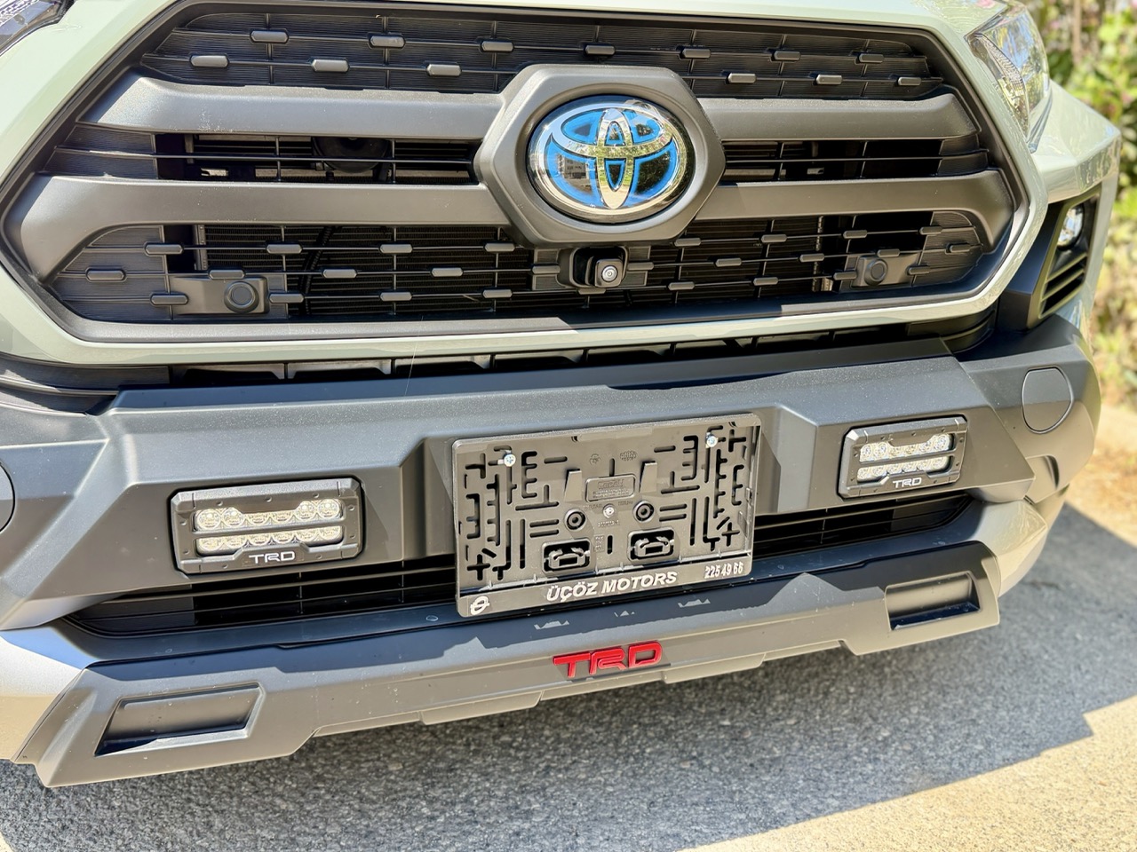 
								TOYOTA RAV4 full									