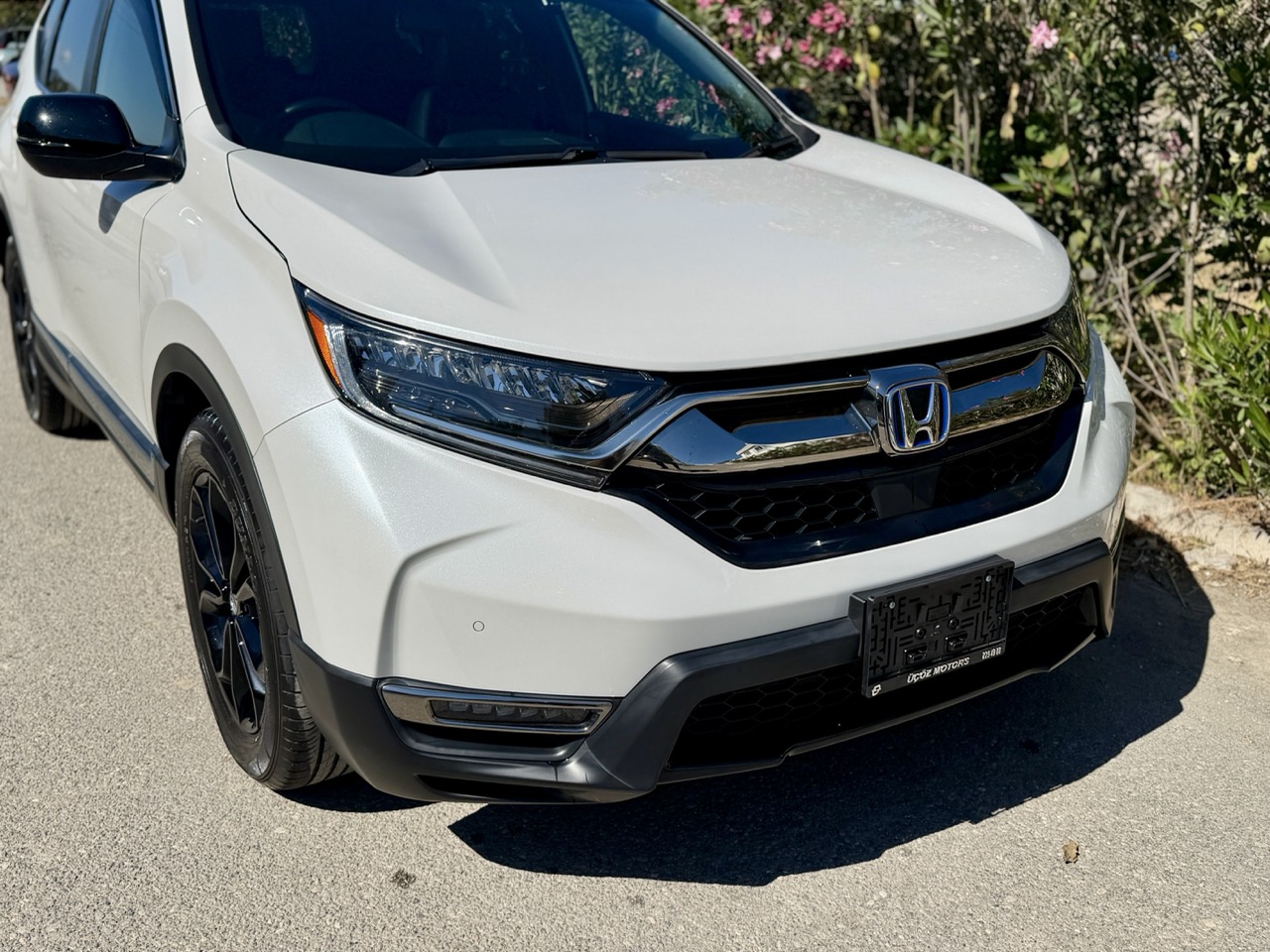 
								HONDA CR-V EHEV HIBRIT full									