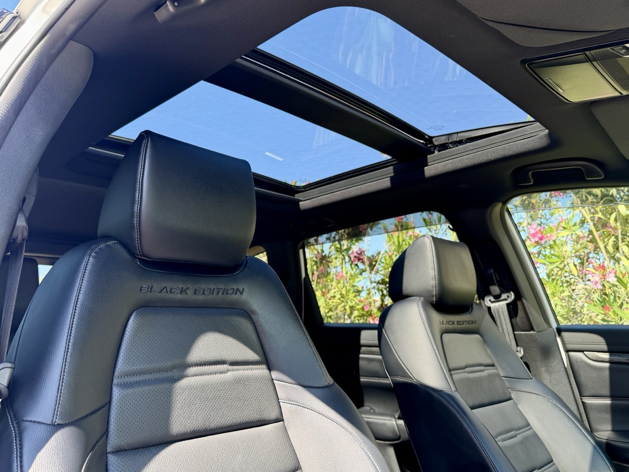 
								HONDA CR-V EHEV HIBRIT full									