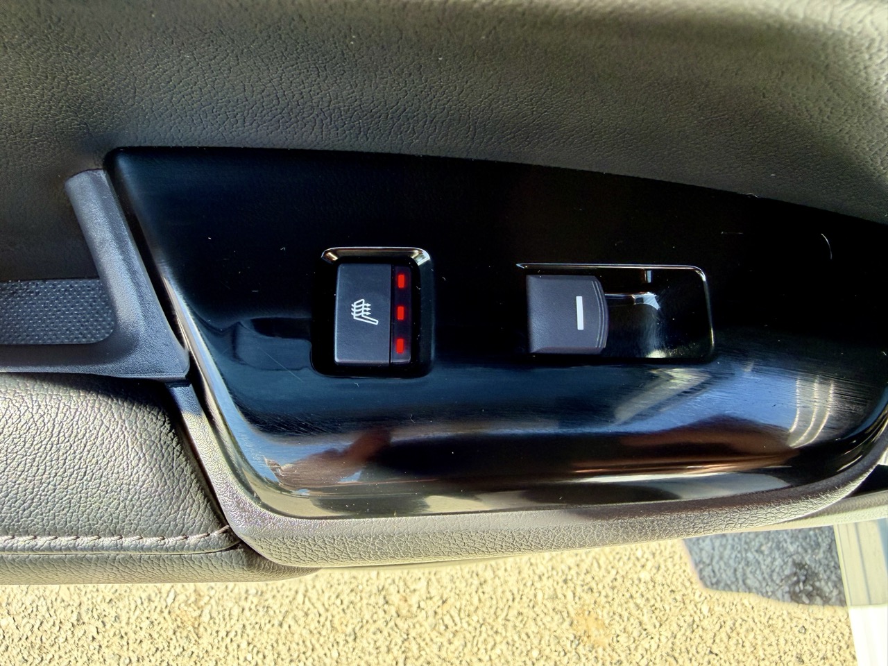 
								HONDA CR-V EHEV HIBRIT full									
