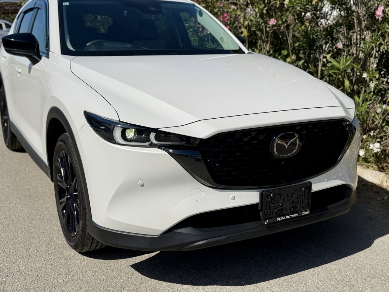 
								MAZDA CX-5 full									