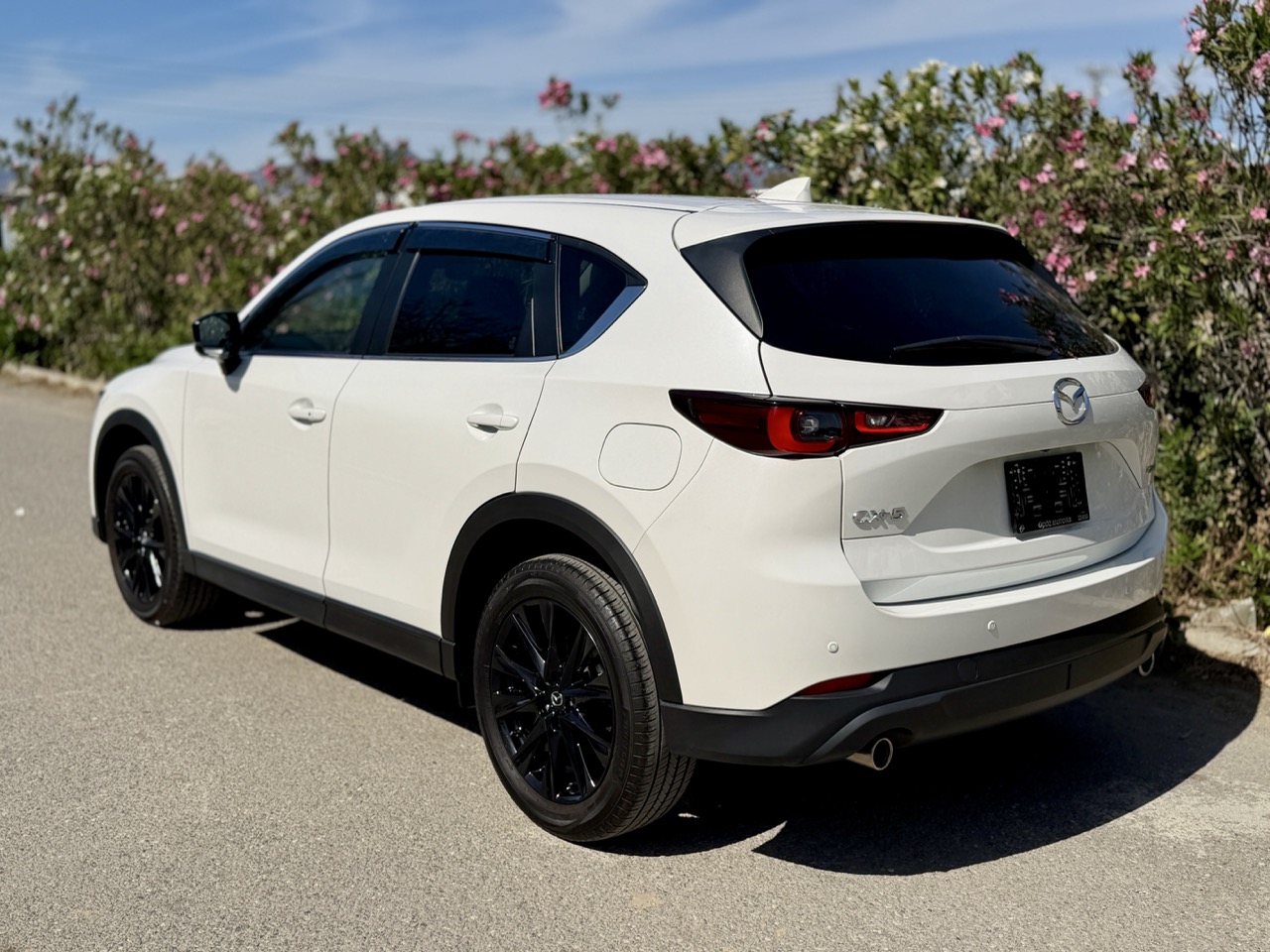 
								MAZDA CX-5 full									