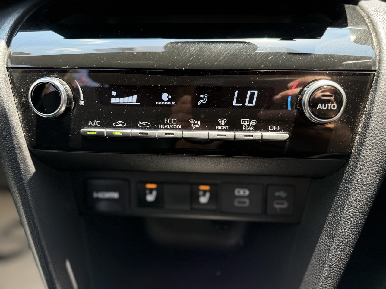 
								TOYOTA YARIS CROSS HIBRIT full									