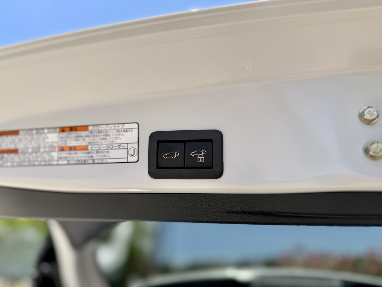 
								TOYOTA YARIS CROSS HIBRIT full									