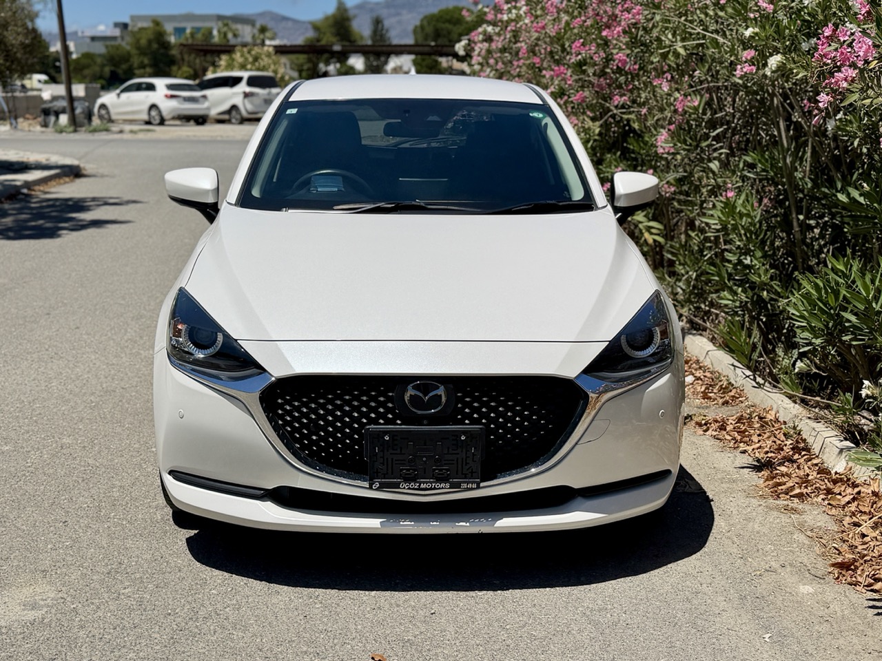 
								mazda 2 full									