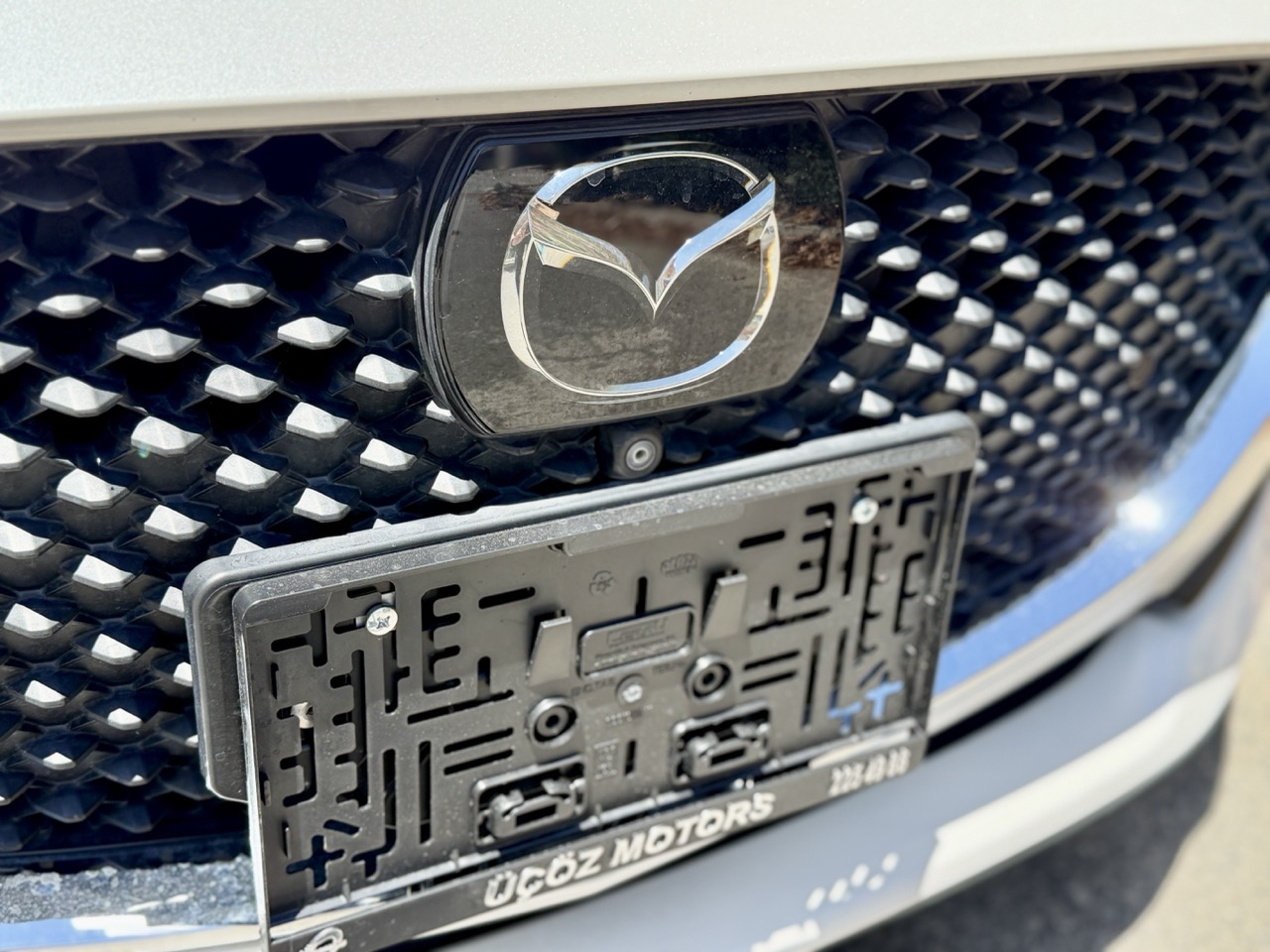 
								mazda 2 full									