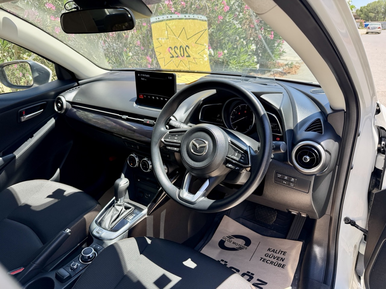 
								mazda 2 full									
