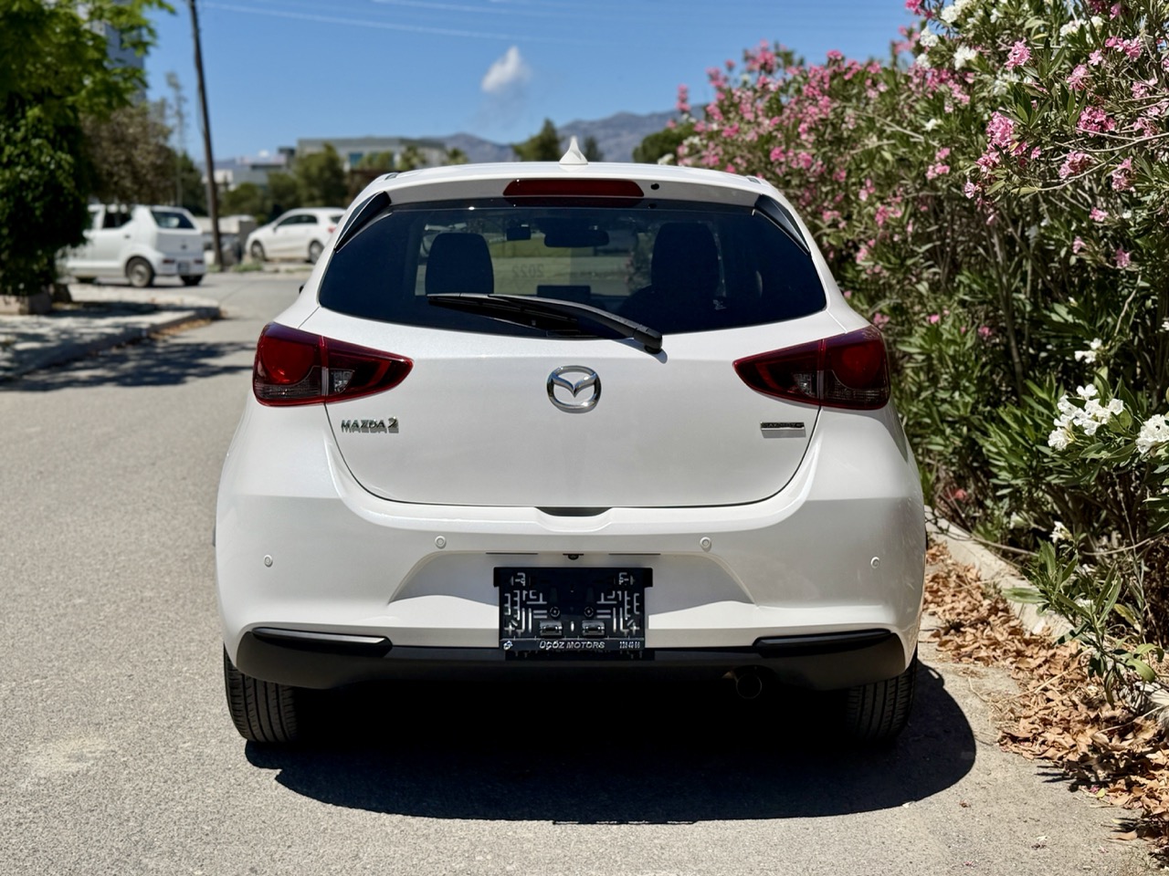
								mazda 2 full									