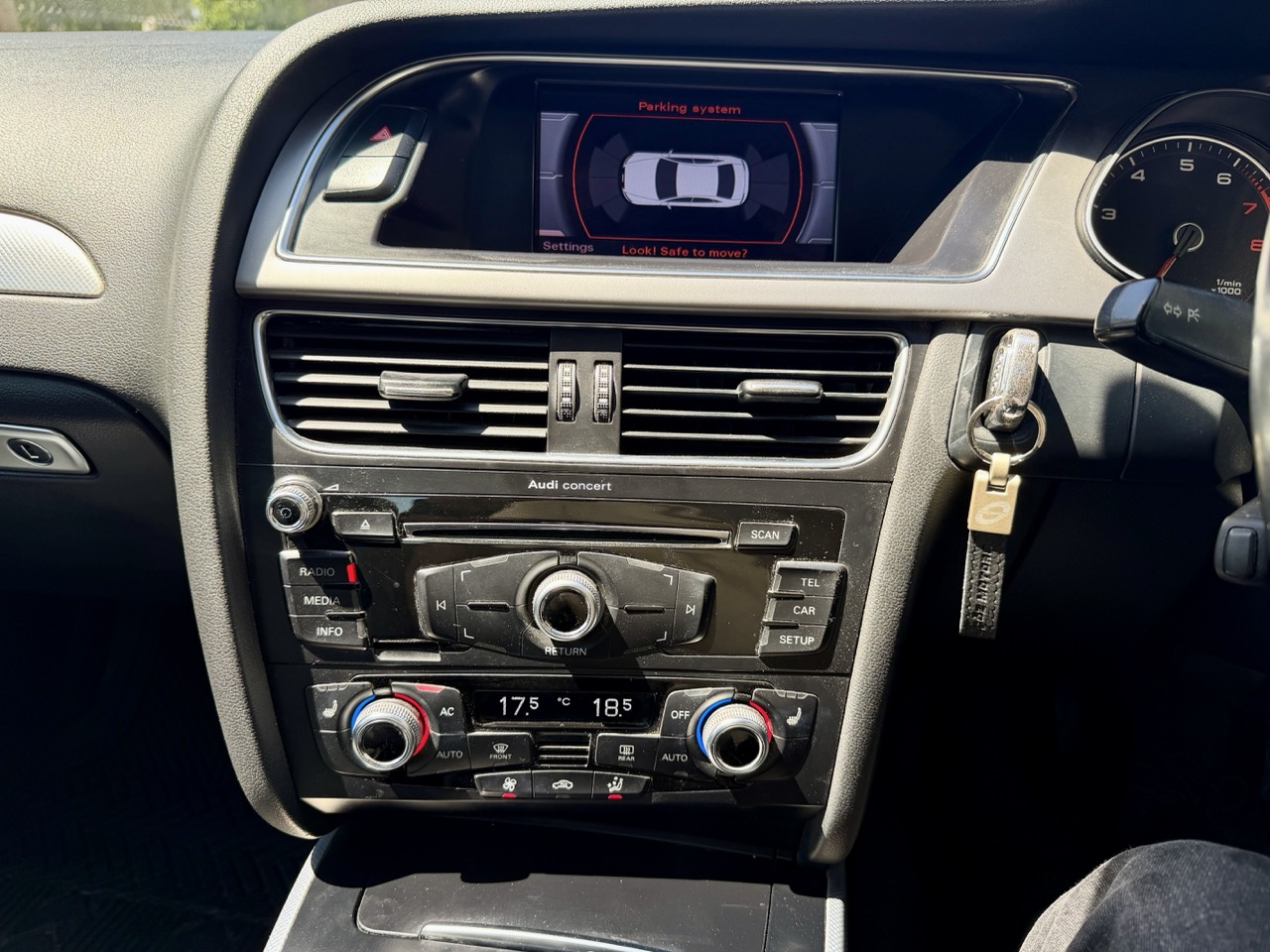 
								AUDI A5 full									