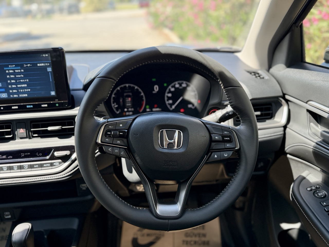 
								HONDA WR-V full									