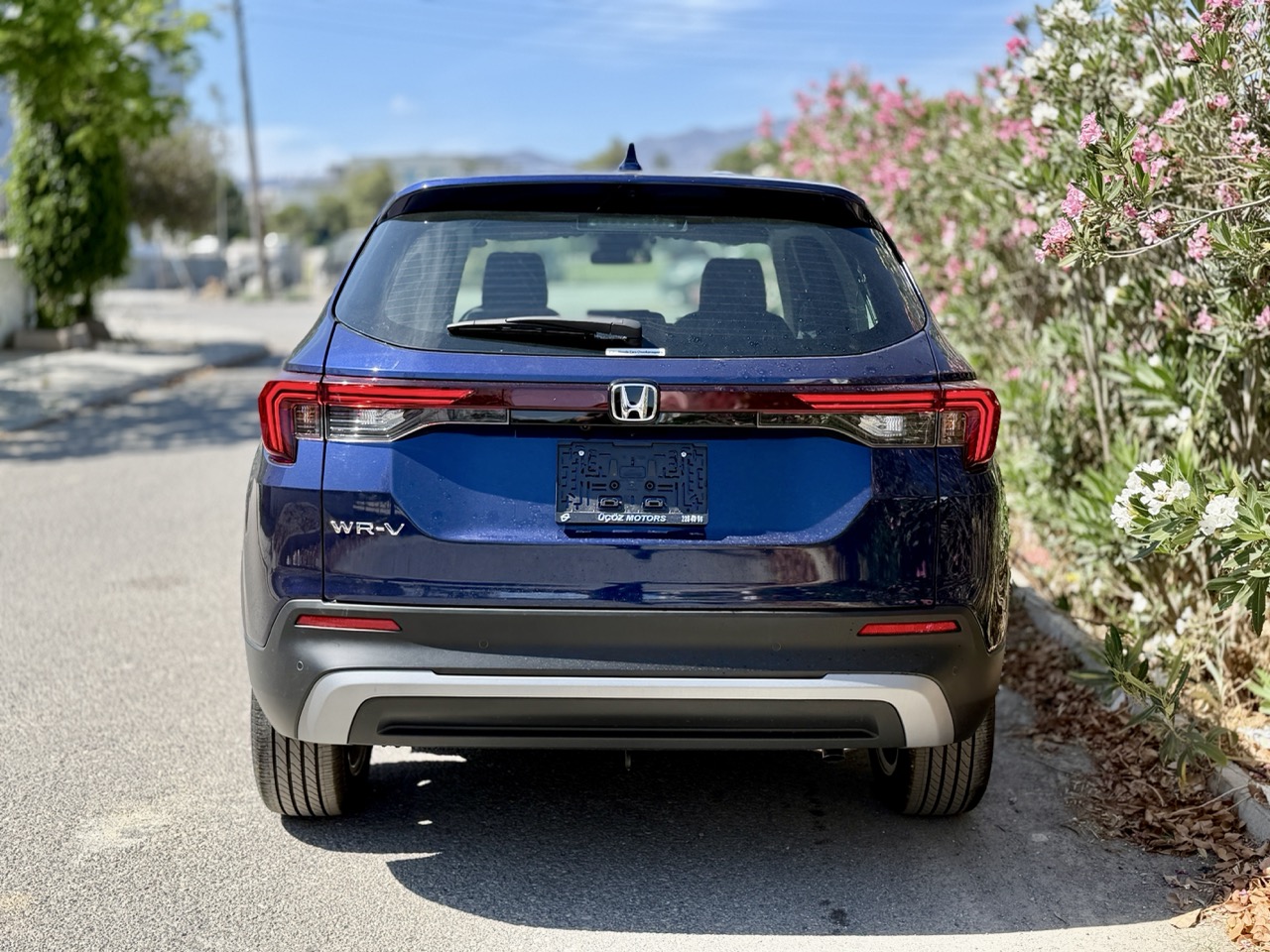 
								HONDA WR-V full									