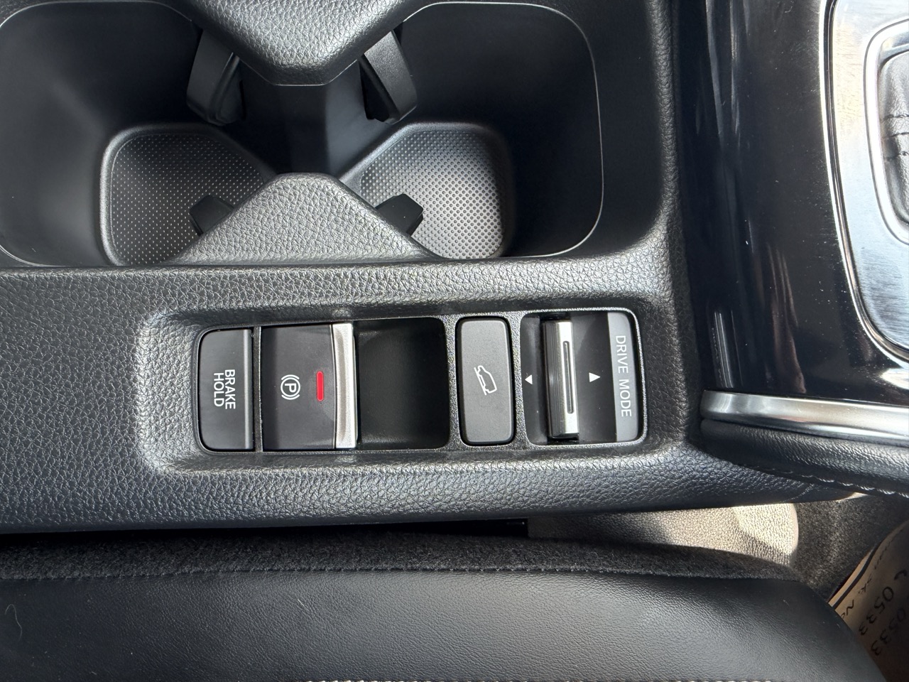 
								HONDA VEZEL full									