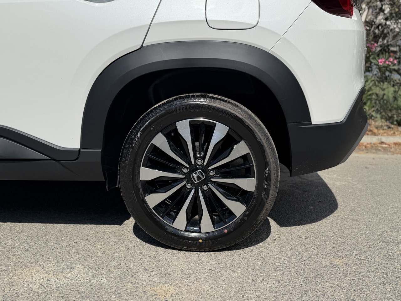
								HONDA WR-V full									