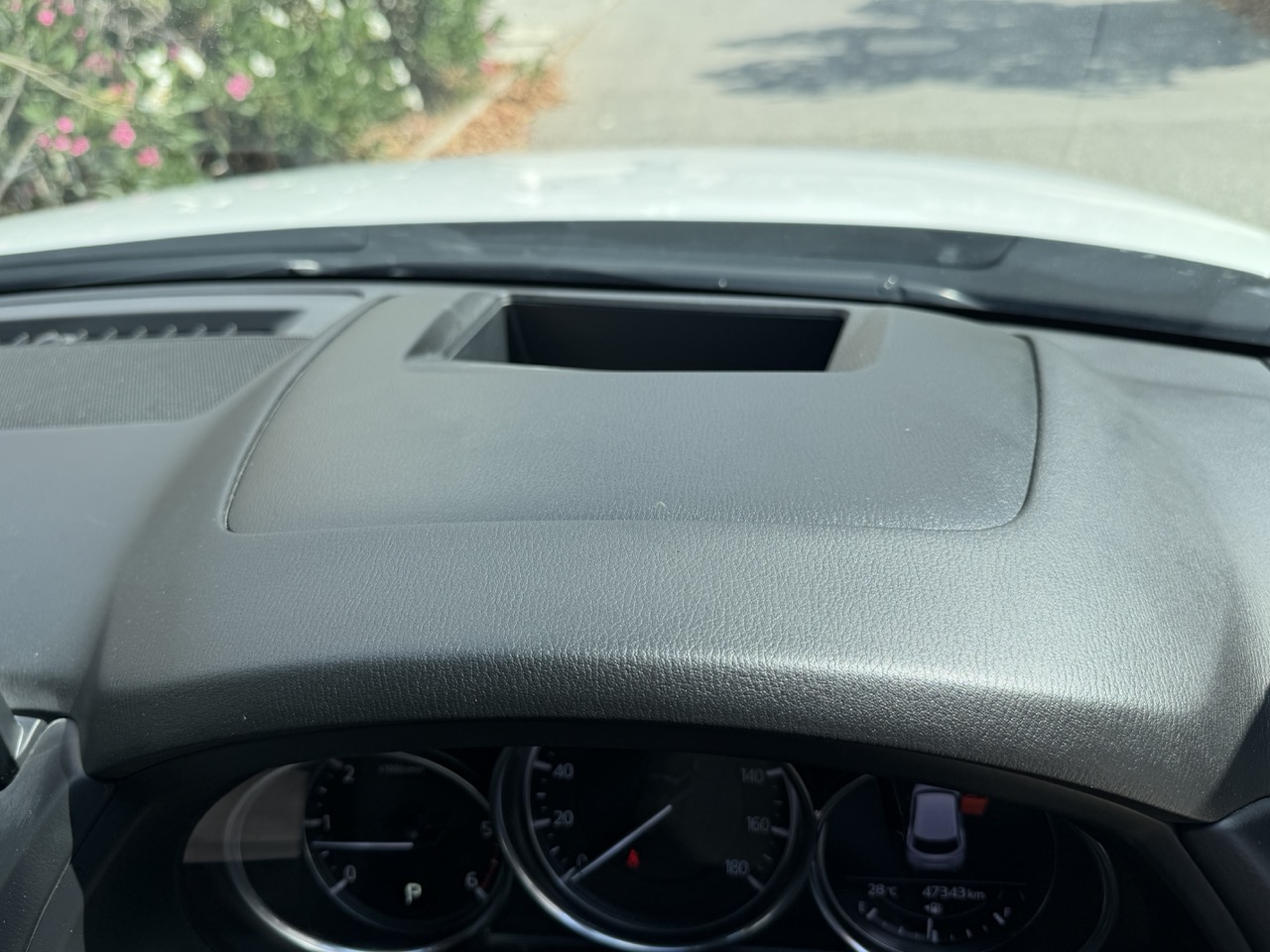 
								MAZDA CX-8 full									